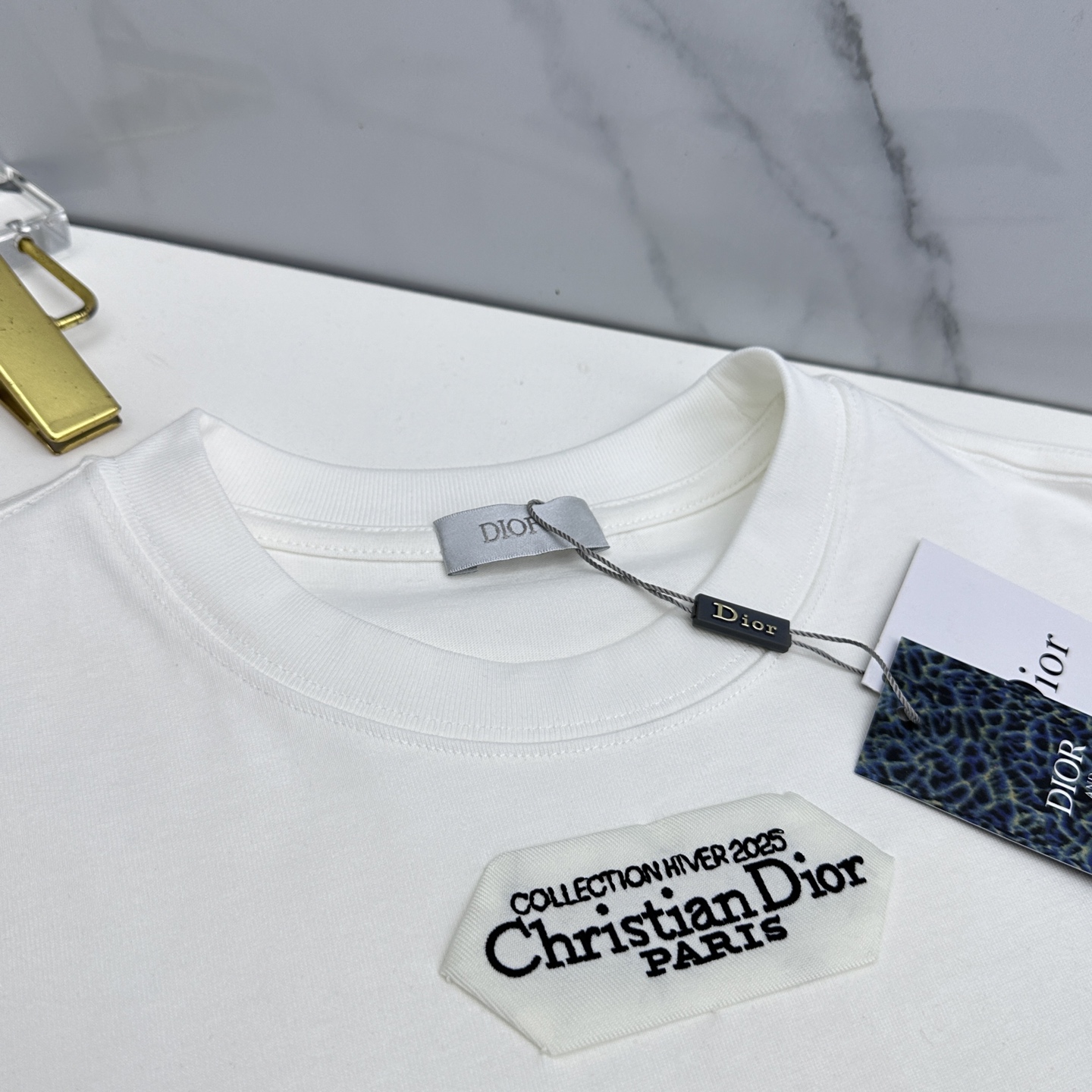 🆕Dior迪奥 2026春夏新款短袖 官网同款T恤 双纱纯棉面料 多元化搭配 迎合眼下时尚前沿的创新趋势