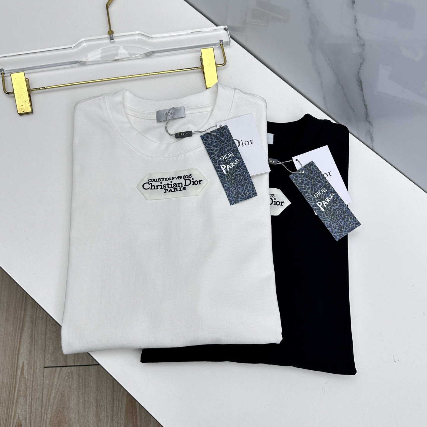 🆕Dior迪奥 2026春夏新款短袖 官网同款T恤 双纱纯棉面料 多元化搭配 迎合眼下时尚前沿的创新趋势