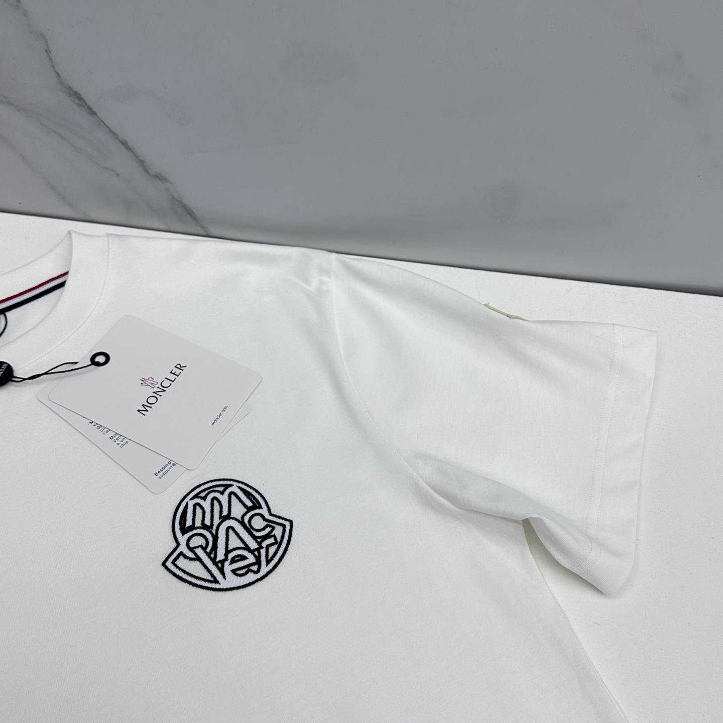 🆕Mon*蒙口 2026春夏新款logo创意刺绣短袖 官网同款T恤 双纱纯棉面料 多元化搭配 迎合眼下时