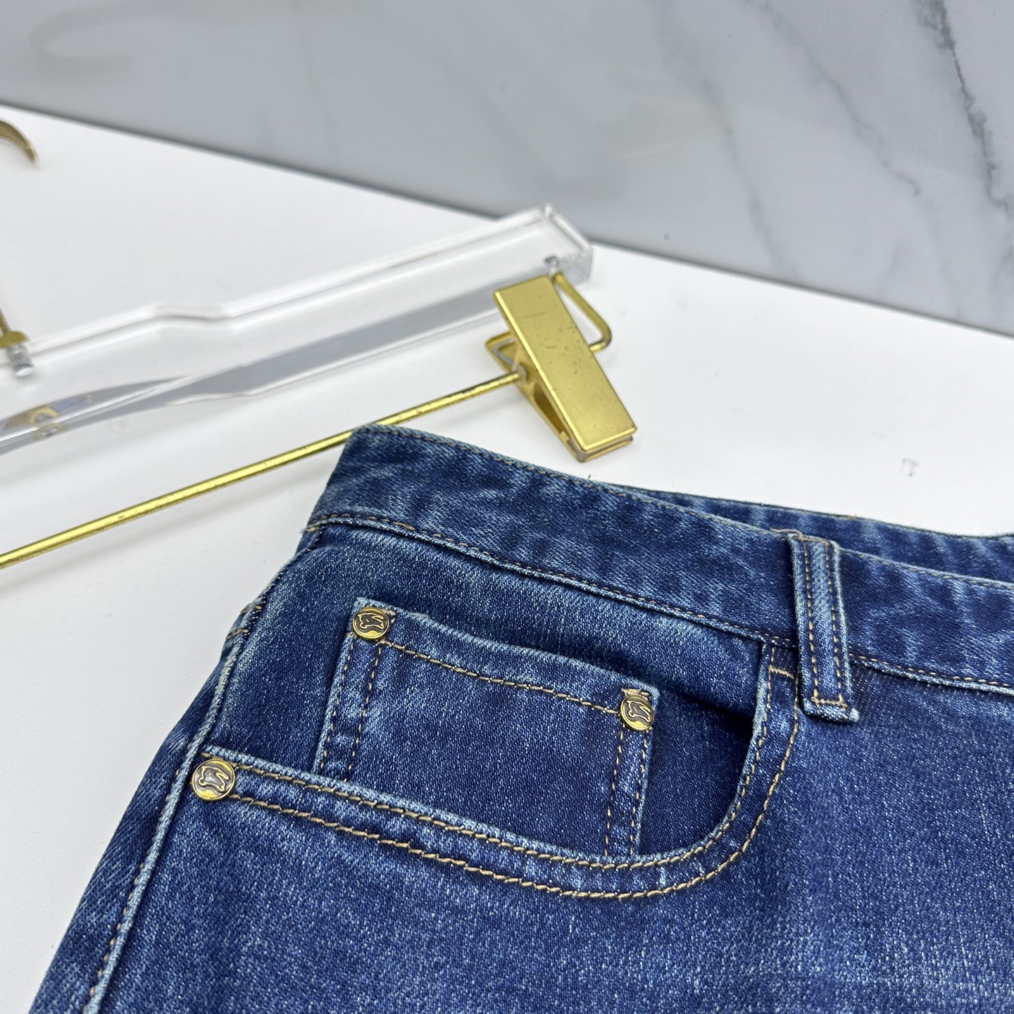 🆕BBR巴宝莉 🔥高端定制、最新款休闲牛仔裤 柜台同步发售 原版定制复刻 客供定制辅料 原单品质 进口固