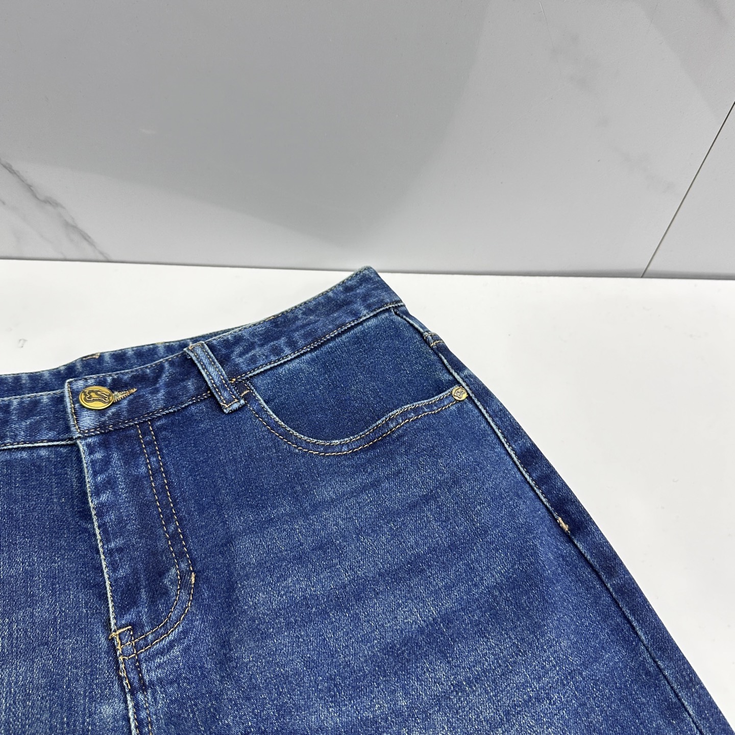 🆕BBR巴宝莉 🔥高端定制、最新款休闲牛仔裤 柜台同步发售 原版定制复刻 客供定制辅料 原单品质 进口固