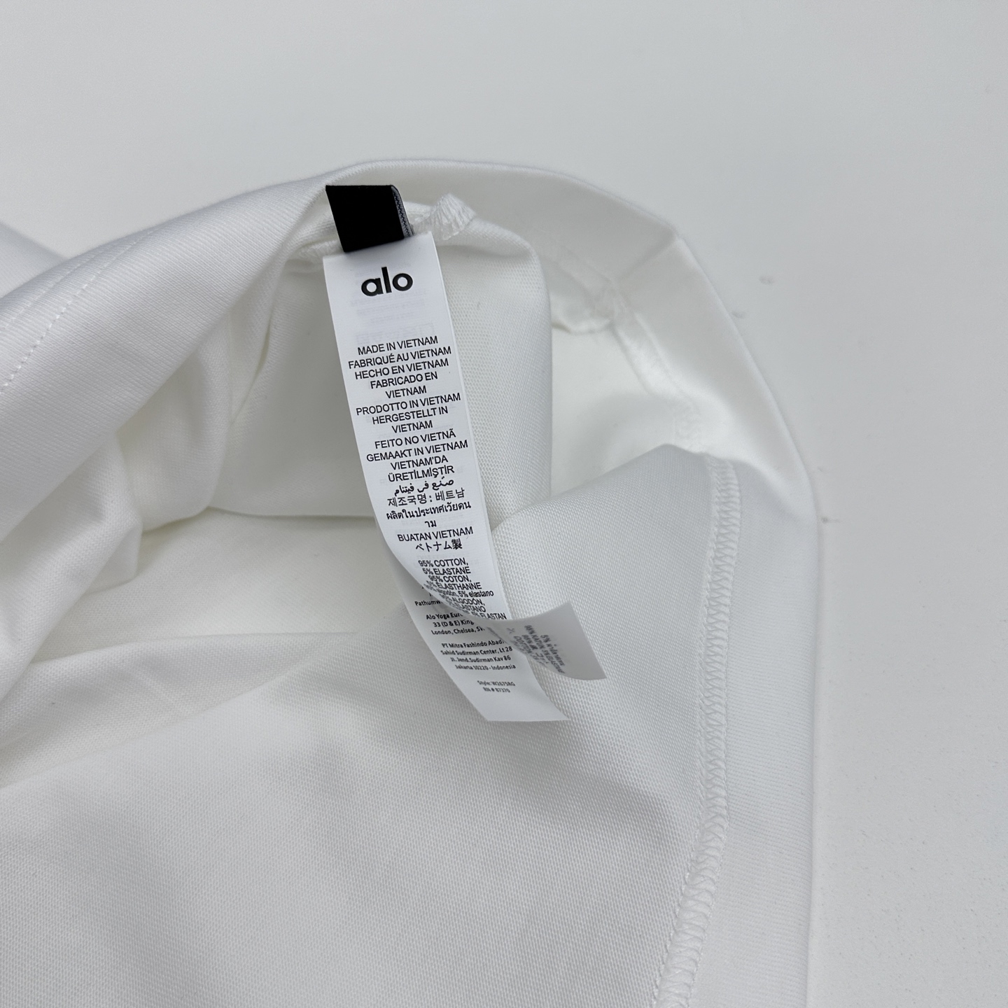 🆕alo 2026春夏新款logo印花短袖 官网同款T恤 双纱纯棉面料 多元化搭配 迎合眼下时尚前沿的创