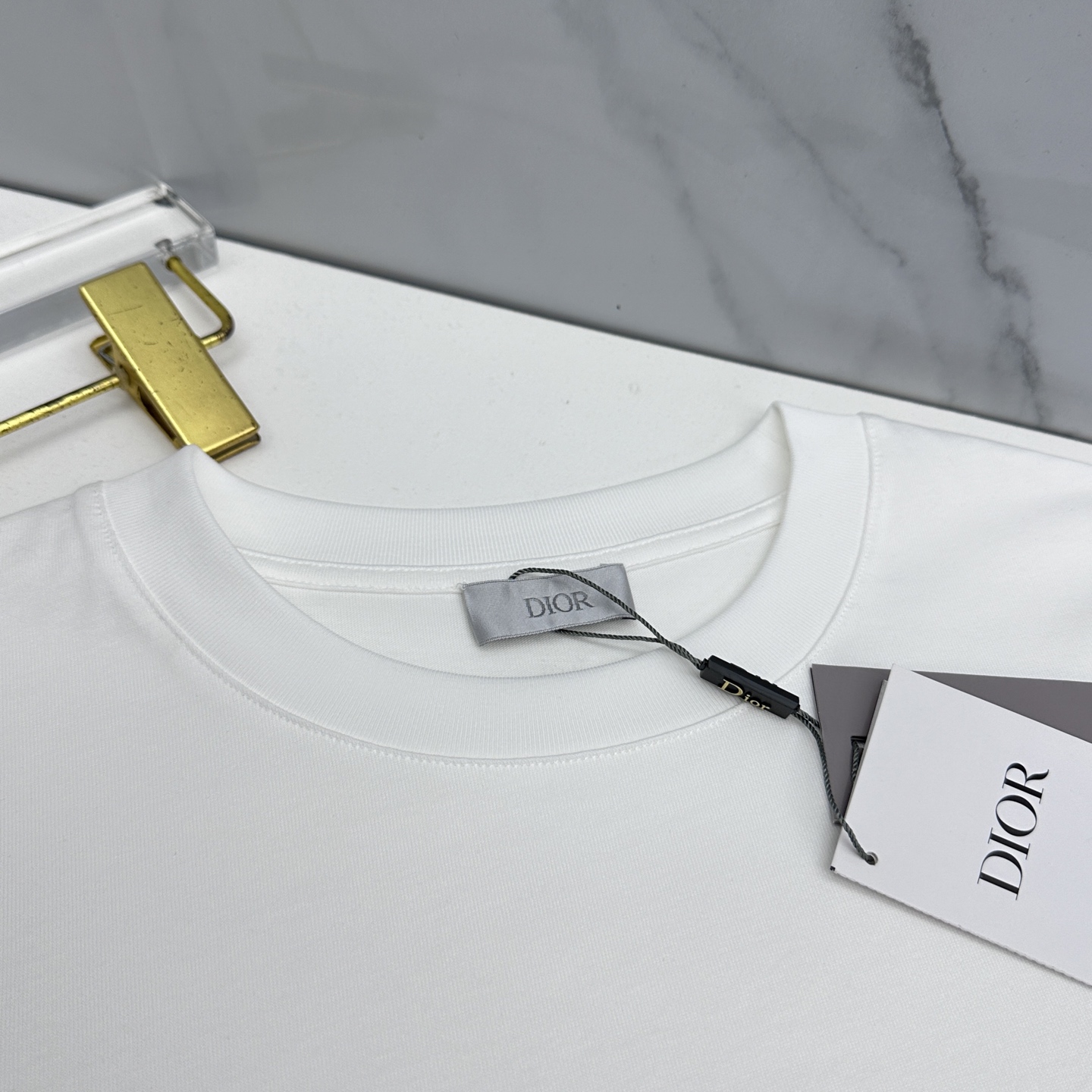 🆕Dior迪奥 2026春夏新款logo刺绣短袖 官网同款T恤 双纱纯棉面料 多元化搭配 迎合眼下时尚前