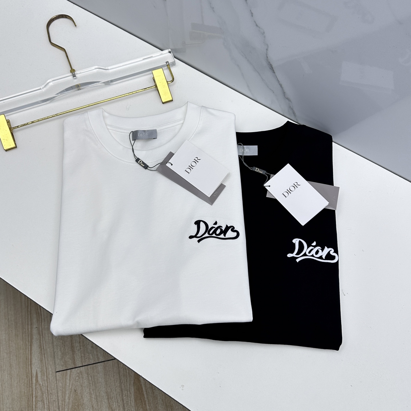 🆕Dior迪奥 2026春夏新款logo字母刺绣短袖 官网同款T恤 双纱纯棉面料 多元化搭配 迎合眼下时