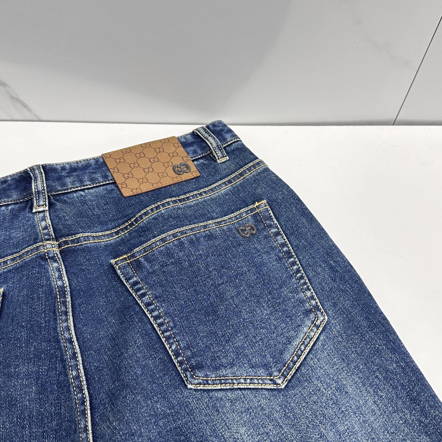 🆕Gucci古驰 男装系列属于时装圈无法复制和取代的存在，代表着意式典型的品牌 工艺、品质及剪裁设计都堪