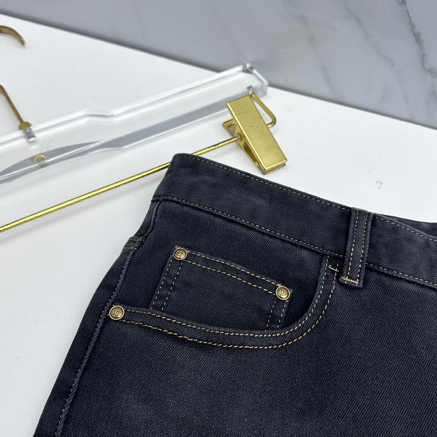 🆕Gucci古驰 男装系列属于时装圈无法复制和取代的存在，代表着意式典型的品牌 工艺、品质及剪裁设计都堪