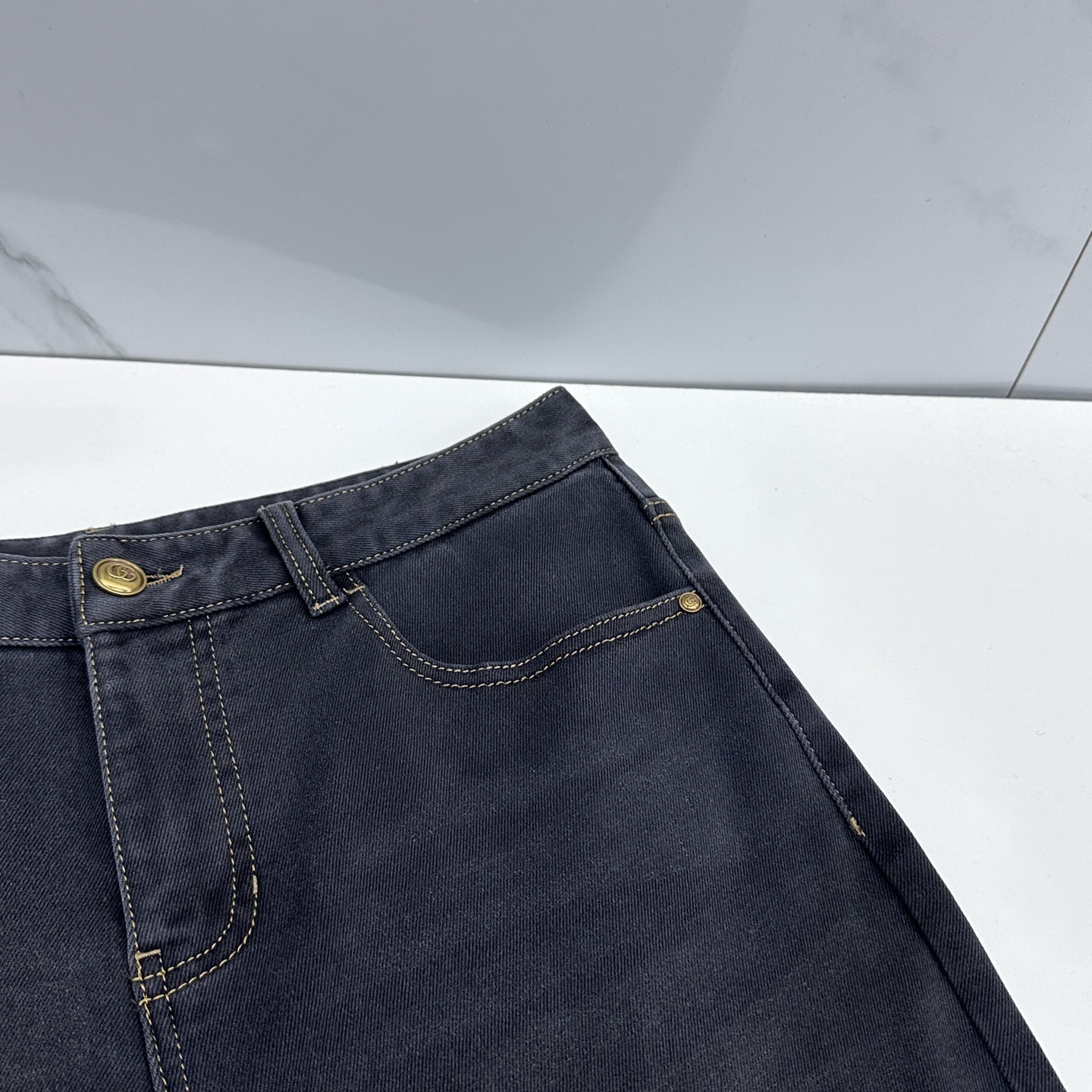 🆕Gucci古驰 男装系列属于时装圈无法复制和取代的存在，代表着意式典型的品牌 工艺、品质及剪裁设计都堪