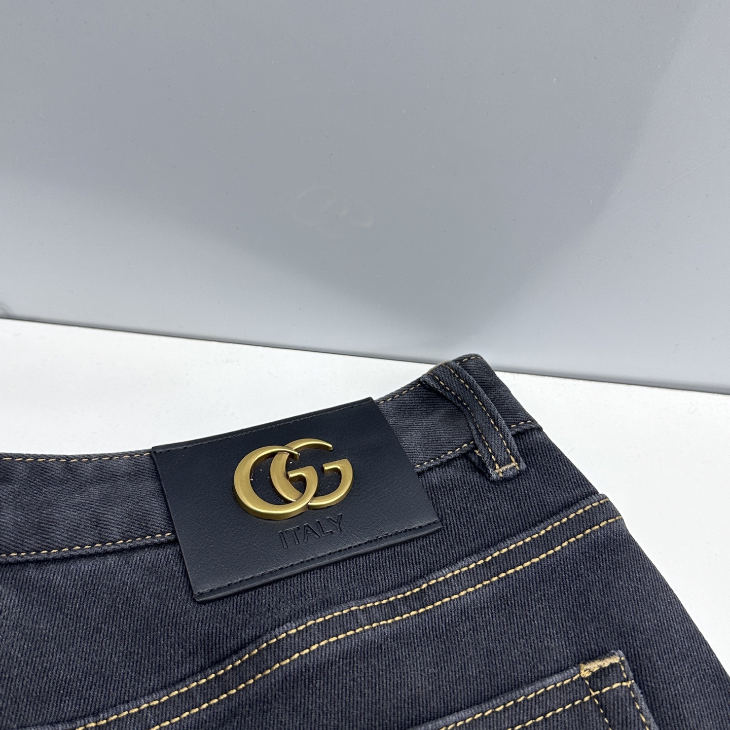 🆕Gucci古驰 男装系列属于时装圈无法复制和取代的存在，代表着意式典型的品牌 工艺、品质及剪裁设计都堪