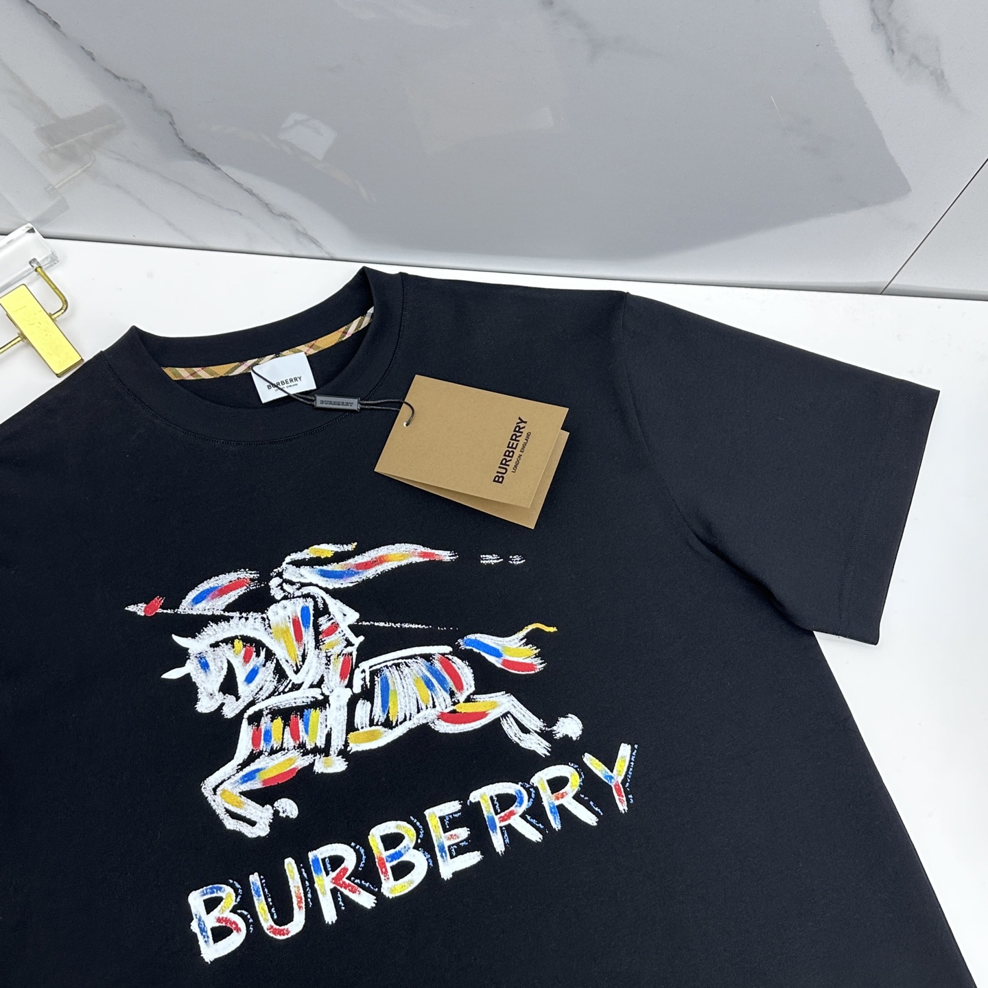 🆕Burberry巴宝莉 2026春夏新款logo彩绘短袖 官网同款T恤 双纱纯棉面料 多元化搭配 迎合