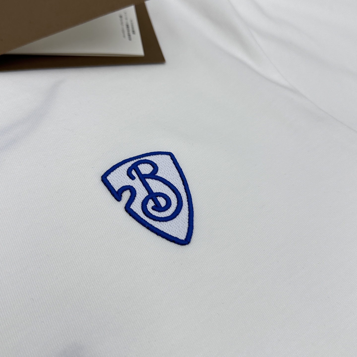 🆕Burberry巴宝莉 2026春夏新款logo刺绣短袖 双纱纯棉面料 多元化搭配 迎合眼下时尚前沿的