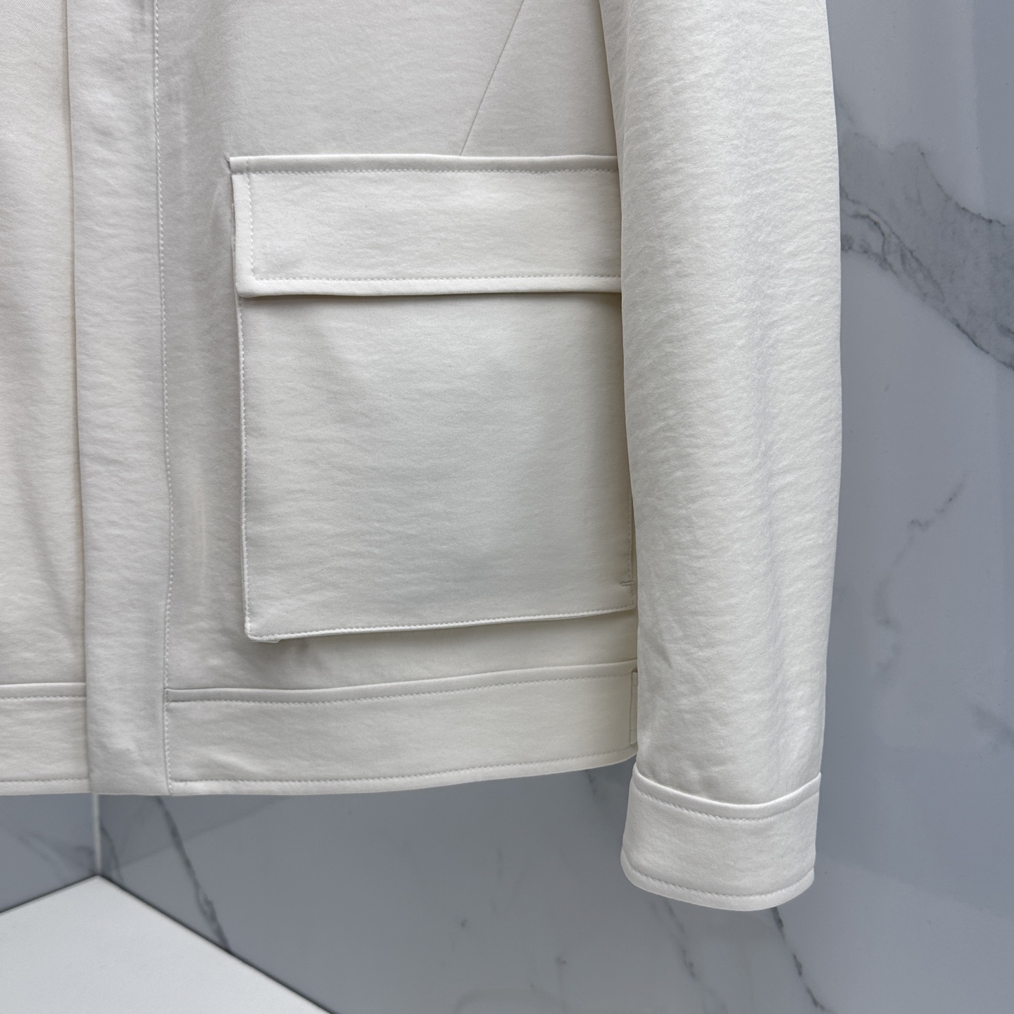 🆕ZEGNA杰尼亚 2026早春老钱风系列，最新时尚翻领夹克外套.处处细节显工艺足够的高级 结构性剪裁的