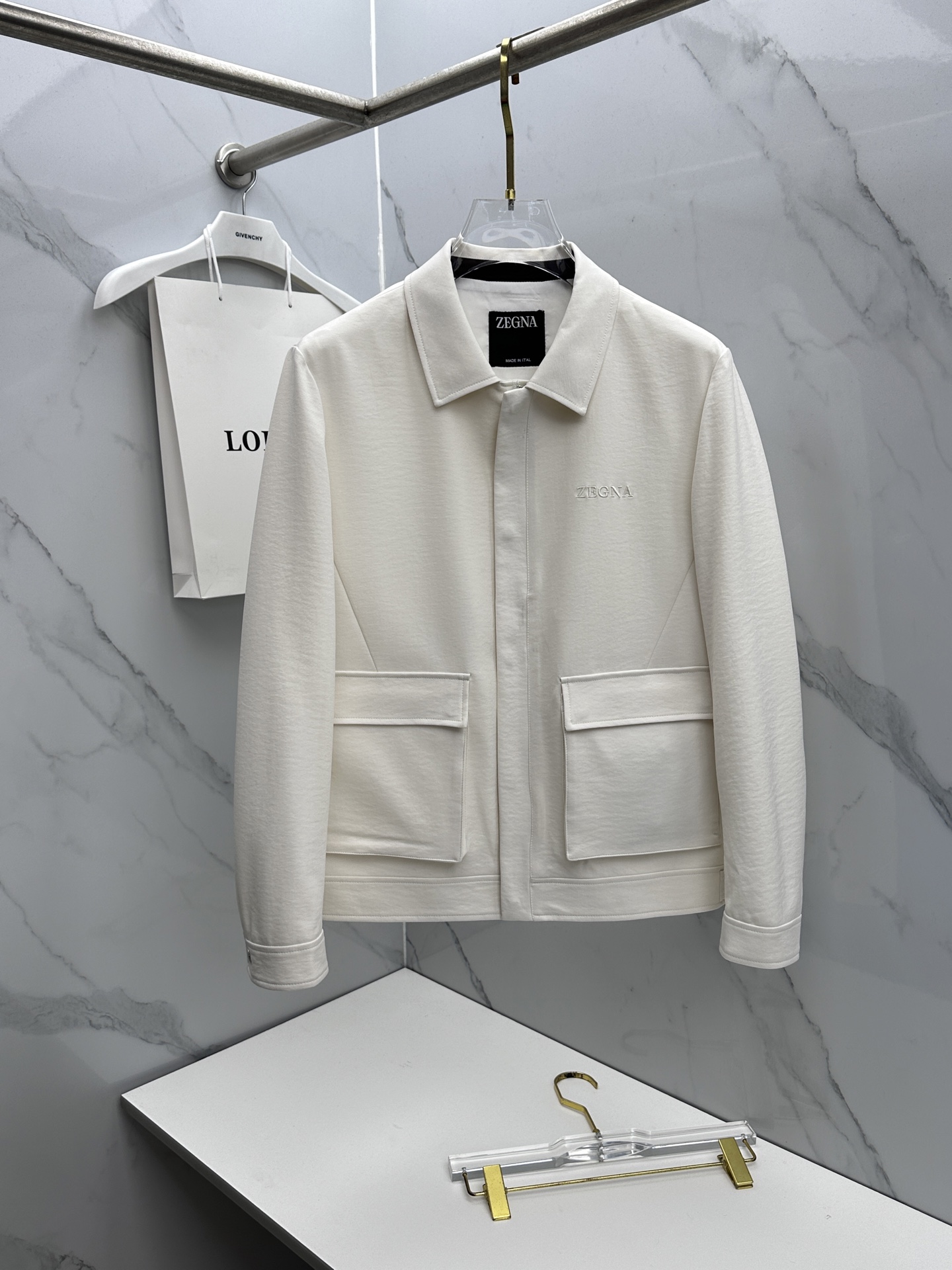 🆕ZEGNA杰尼亚 2026早春老钱风系列，最新时尚翻领夹克外套.处处细节显工艺足够的高级 结构性剪裁的