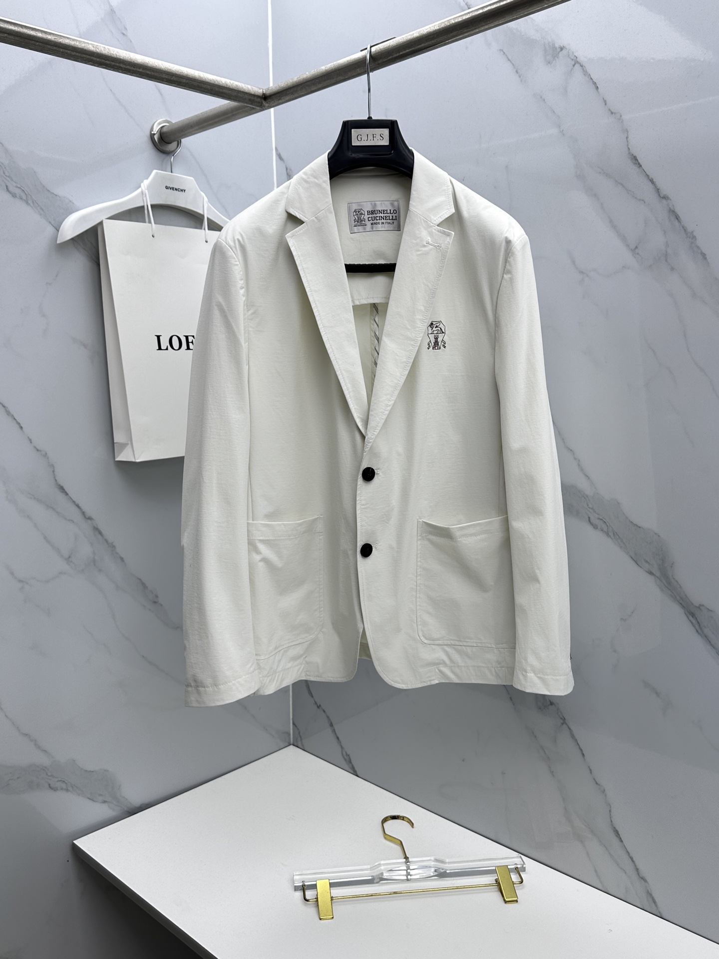 🆕BC 2026早春奢简系列，最新时尚男款西装外套.简约logo刺绣设计，处处细节显工艺足够的高级 结构