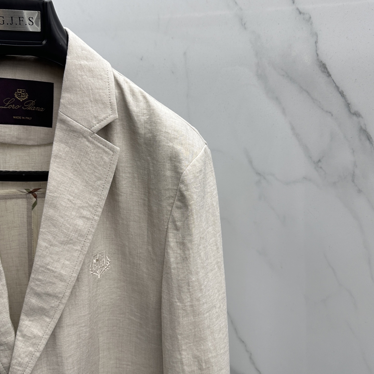 🆕Loro Piana 2026早春老钱风棉麻系列，最新时尚男款西装外套.定织定染面料。处处细节显工艺足