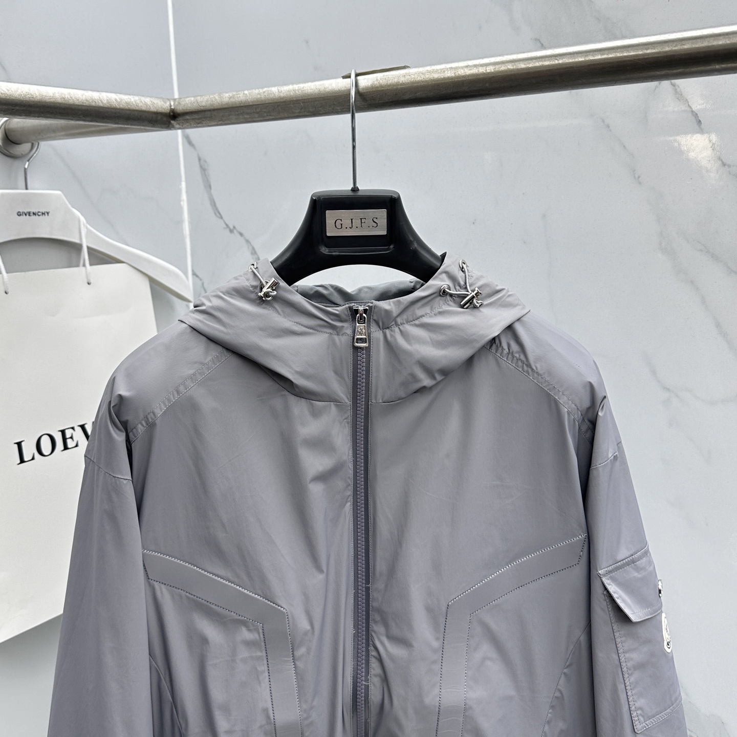 🆕Moncler蒙口 2026早春系列，最新时尚连帽夹克外套.处处细节显工艺足够的高级 结构性剪裁的设计