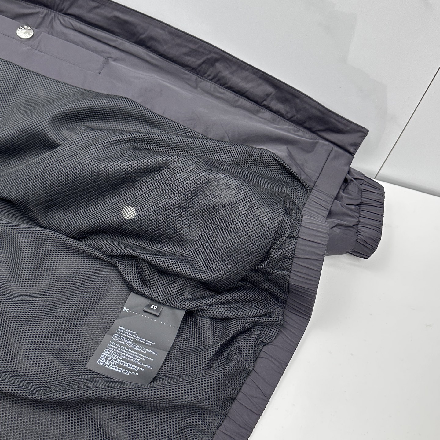 🆕Moncler蒙口 2026早春系列，最新时尚连帽夹克外套.处处细节显工艺足够的高级 结构性剪裁的设计