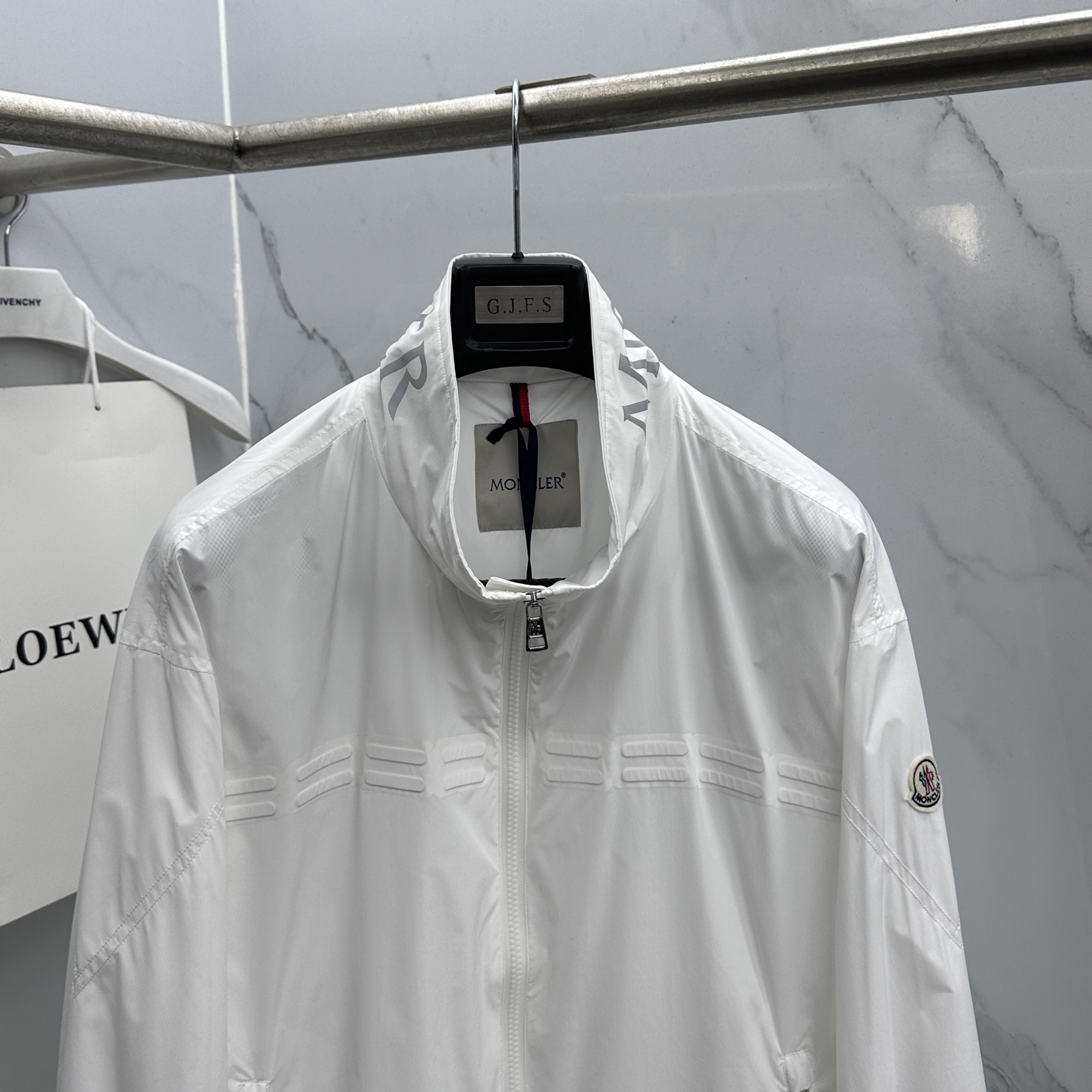 🆕Moncler蒙口 2026早春系列，最新时尚立领夹克外套.处处细节显工艺足够的高级 结构性剪裁的设计
