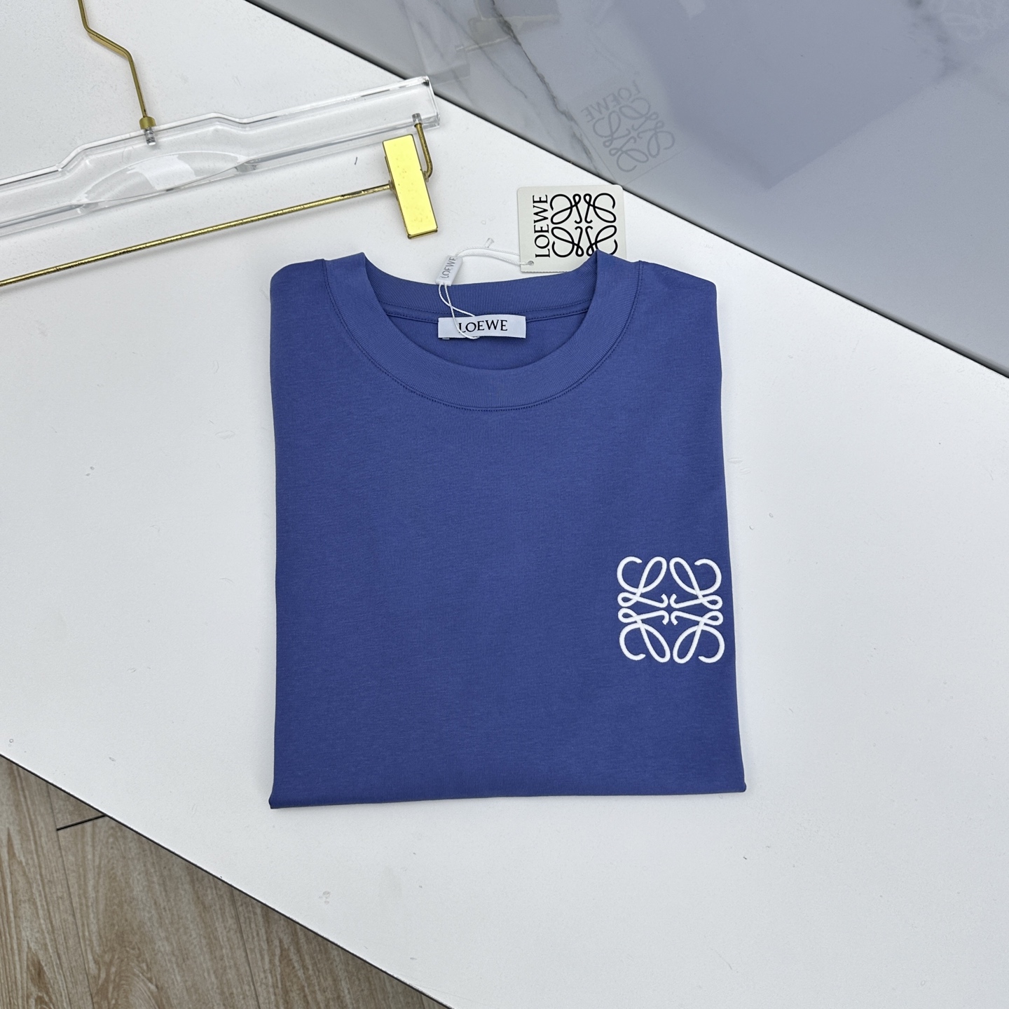 🆕LOEWE罗意威 2026春夏新款绣花短袖 官网同款T恤 双纱纯棉面料 多元化搭配 迎合眼下时尚前沿的