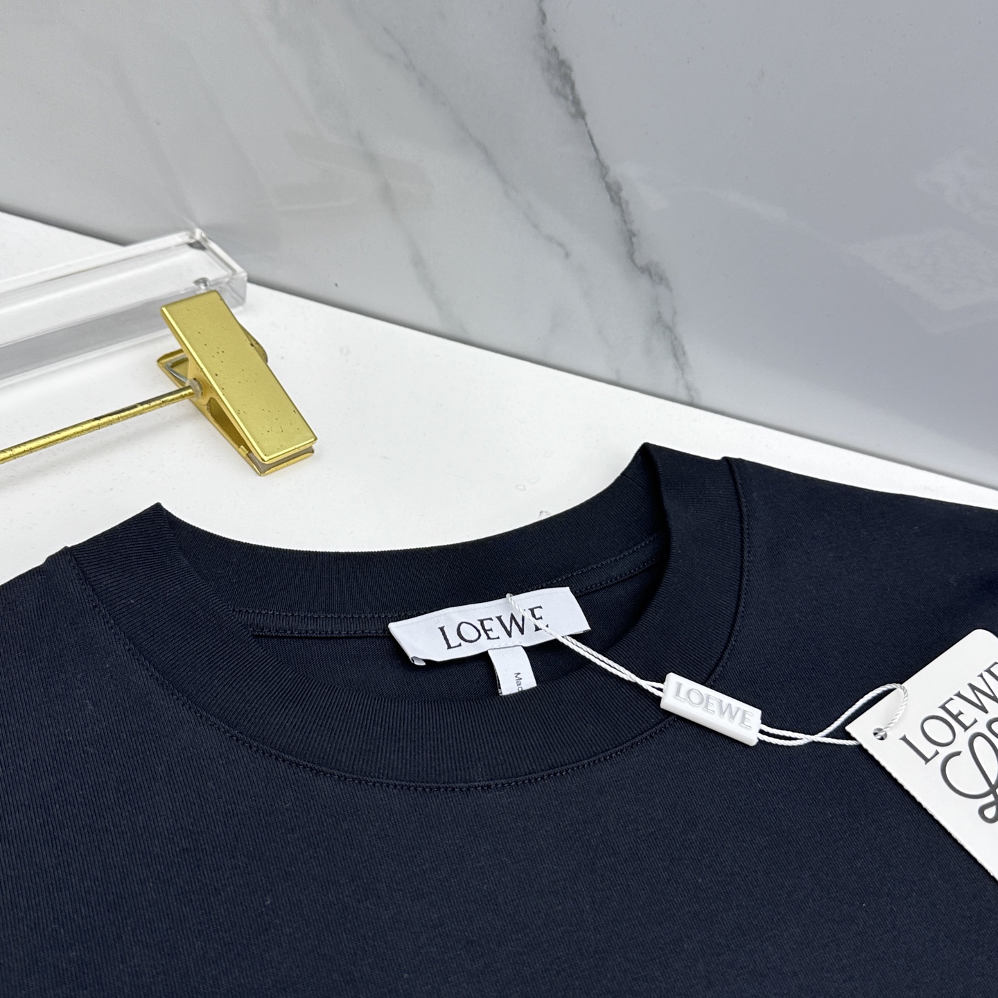 🆕LOEWE罗意威 2026春夏新款绣花短袖 官网同款T恤 双纱纯棉面料 多元化搭配 迎合眼下时尚前沿的