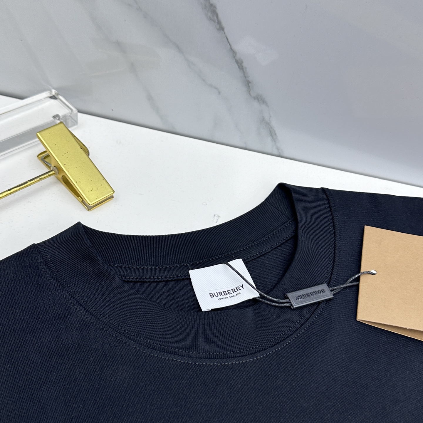 🌾 🆕BBR巴宝莉 2026春夏新款短袖 官网同款T恤 纹格绣花装饰，双纱纯棉面料 多元化搭配 迎合眼下