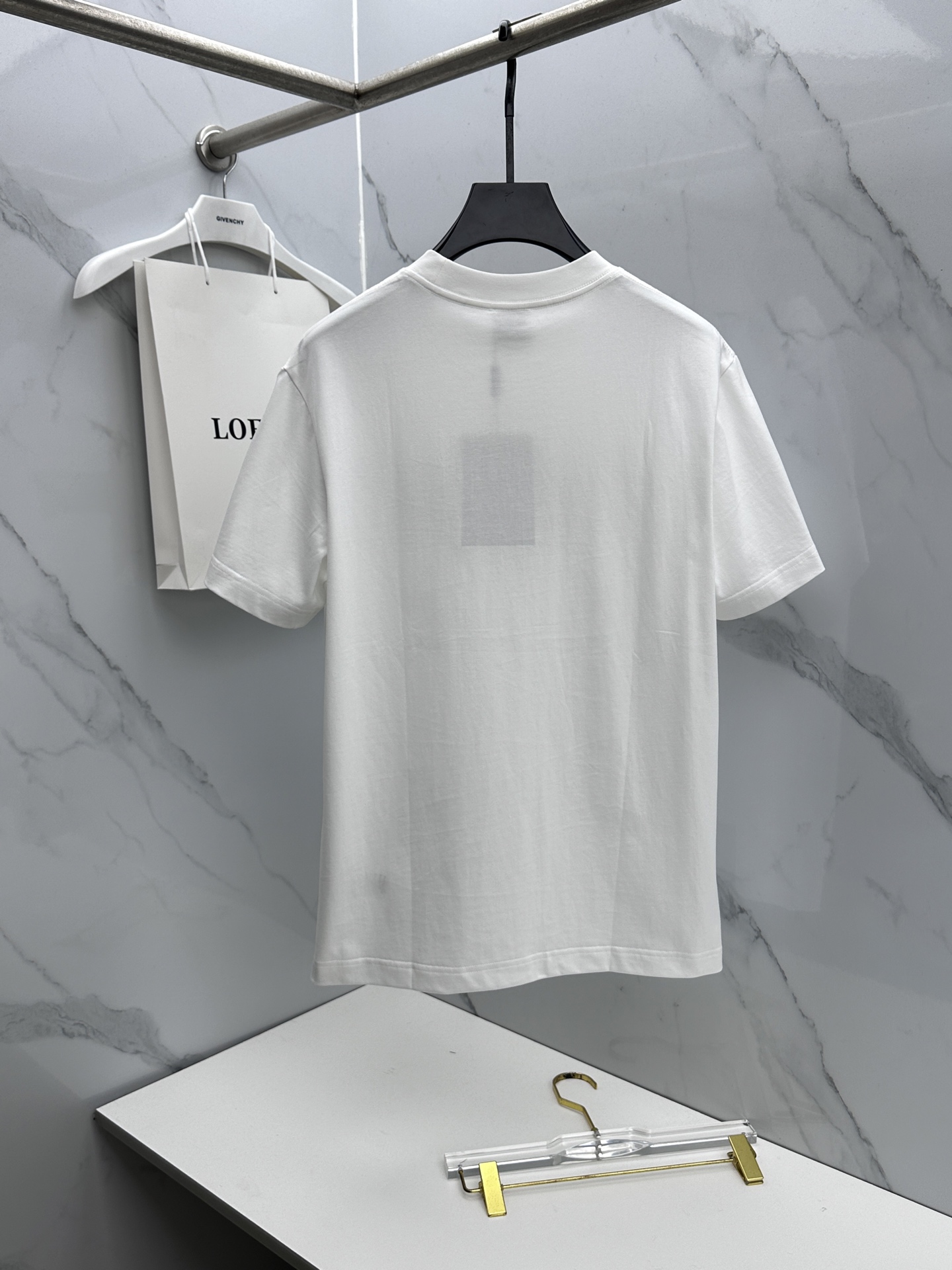 🌾 🆕BBR巴宝莉 2026春夏新款短袖 官网同款T恤 纹格绣花装饰，双纱纯棉面料 多元化搭配 迎合眼下