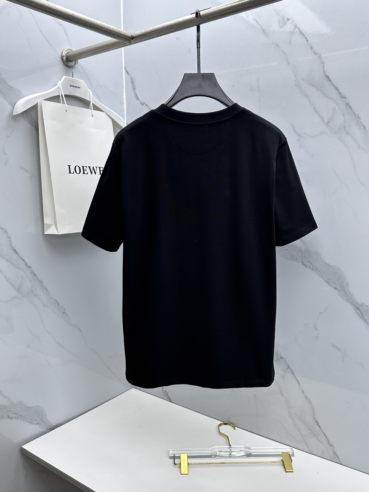 🌾 🆕🌾Prada普拉达 2026春夏新款短袖 官网同款T恤 经典三角标，双纱纯棉面料 多元化搭配 迎合