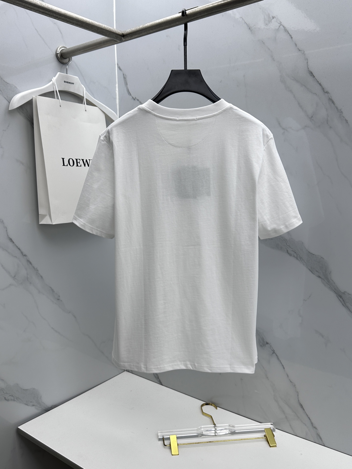 🌾 🆕🌾Prada普拉达 2026春夏新款短袖 官网同款T恤 经典三角标，双纱纯棉面料 多元化搭配 迎合