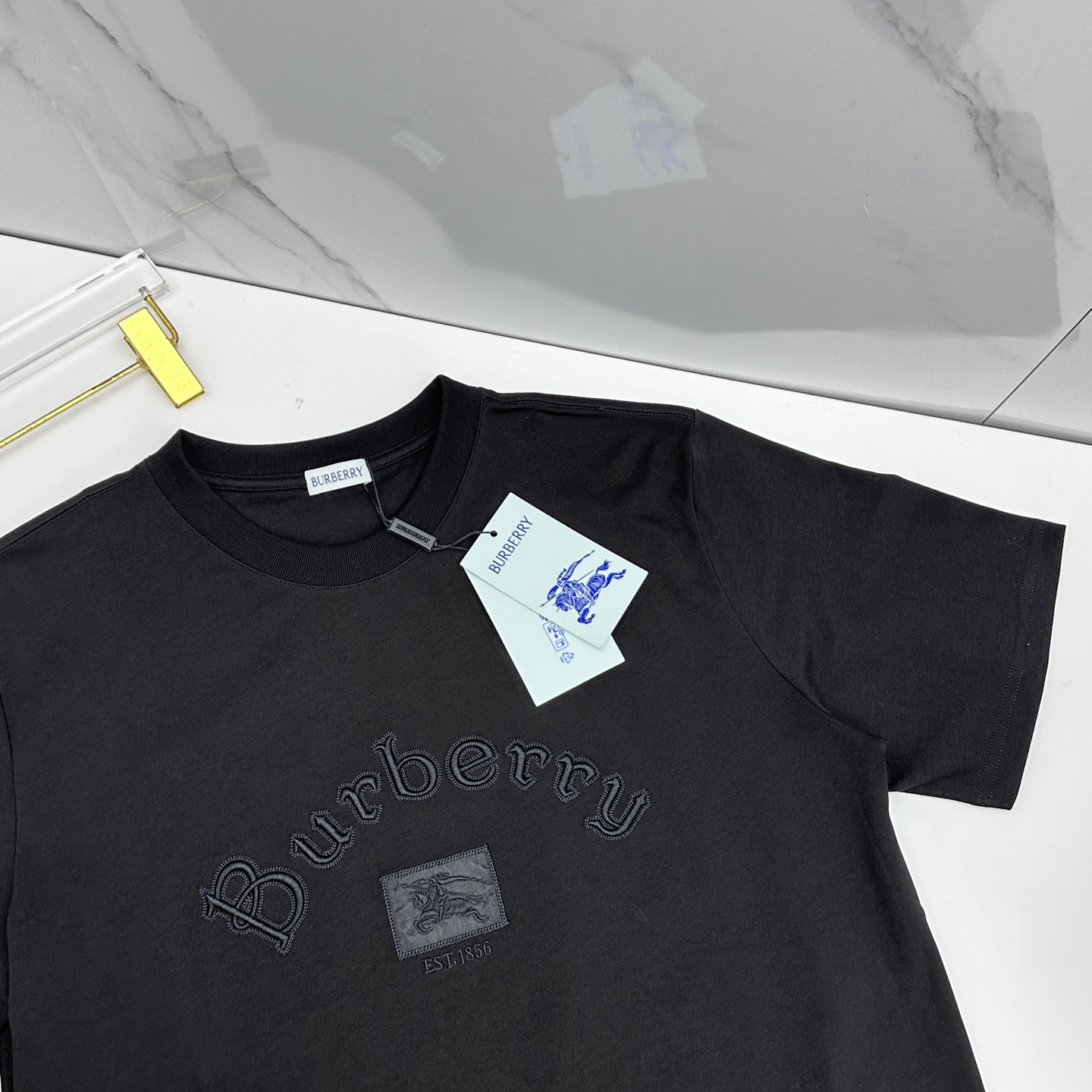 🌾 🆕BBR巴宝莉 2026春夏新款字母绣花短袖 官网同款T恤，双纱纯棉面料 多元化搭配 迎合眼下时尚前