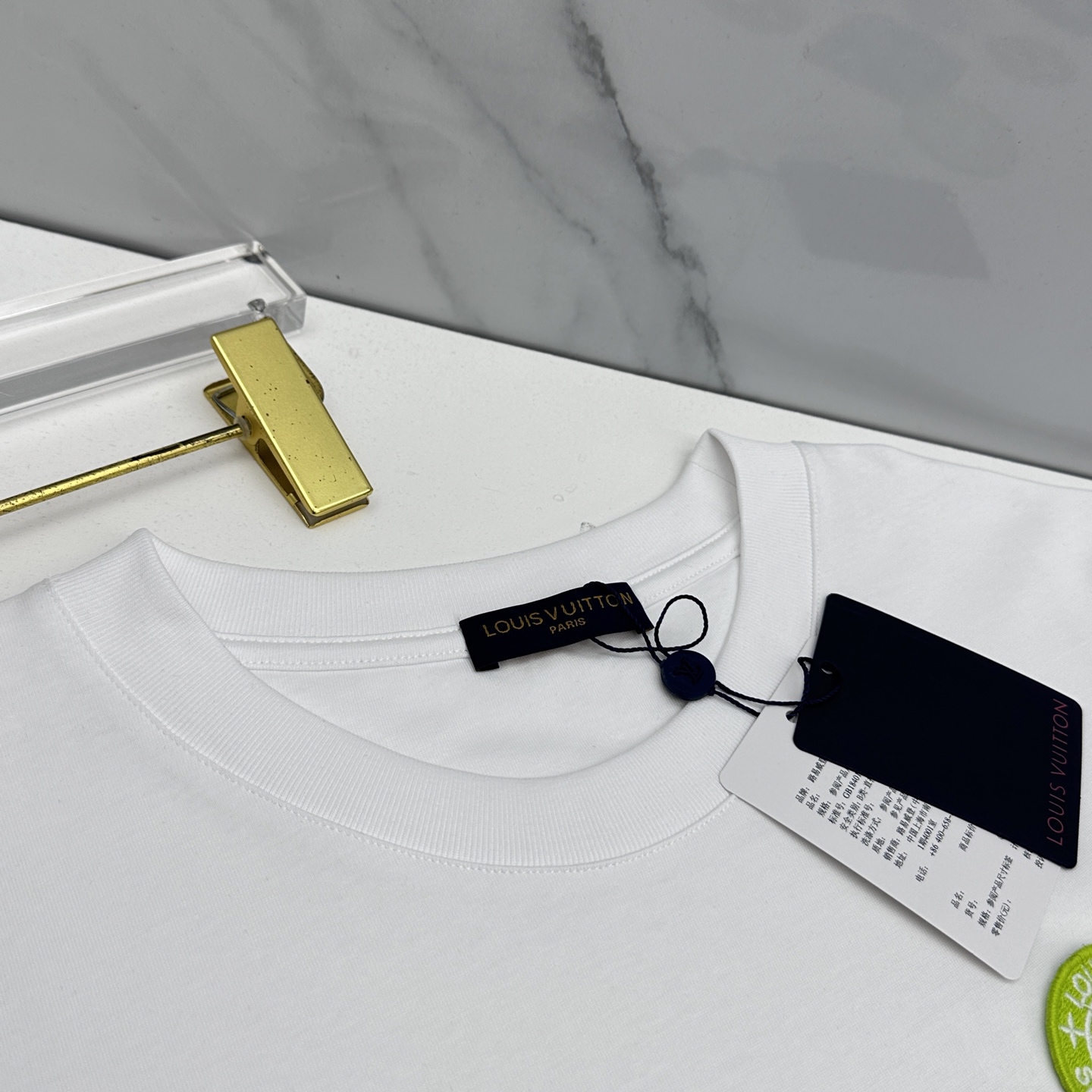 🌾 🆕LV路易威登 2026春夏新款徽章短袖 官网同款T恤，双纱纯棉面料 多元化搭配 迎合眼下时尚前沿的