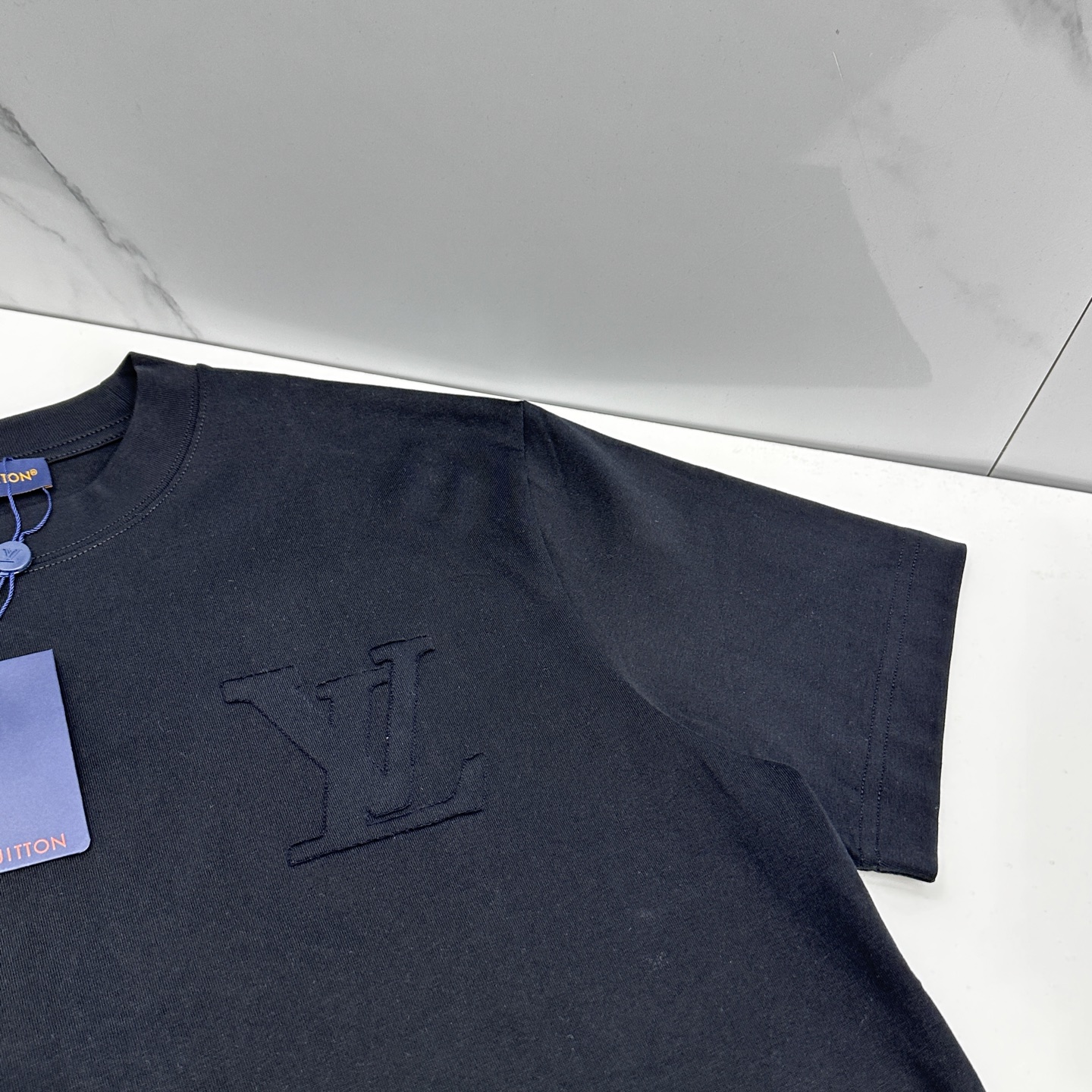 🌾 🆕LV路易威登 2026春夏新款logo刺绣短袖 官网同款T恤 双纱纯棉面料 多元化搭配 迎合眼下时