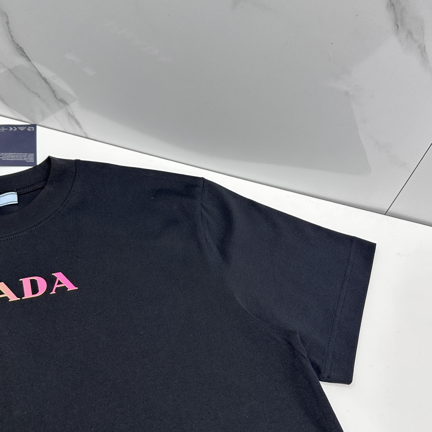 🌾 🆕🌾Prada普拉达 2026春夏新款logo字母印花短袖 官网同款T恤 双纱纯棉面料 多元化搭配 