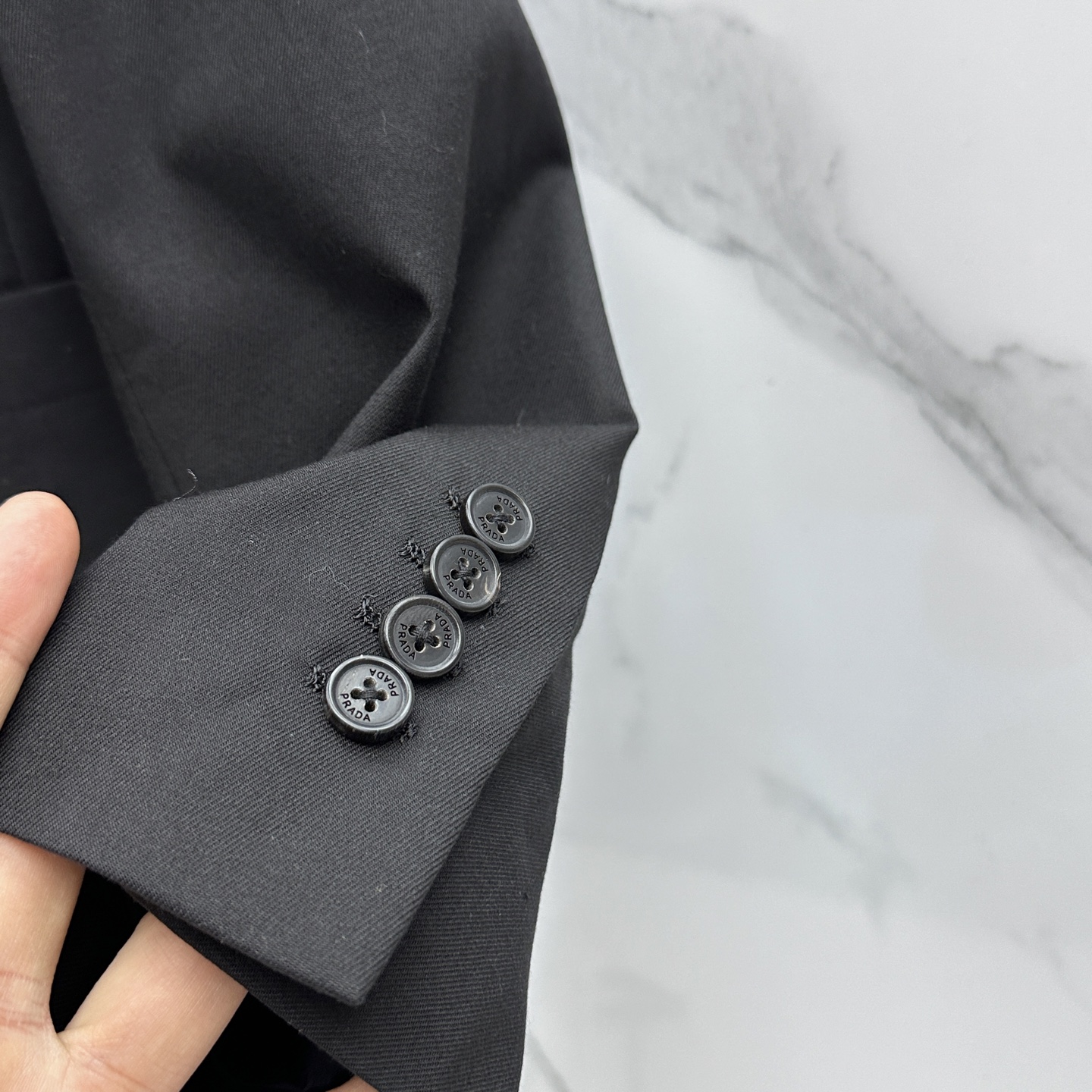 🌾 🆕🌾Prada普拉达 2026早春棉麻轻奢系列，最新时尚男款西装外套.定织定染面料。处处细节显工艺足