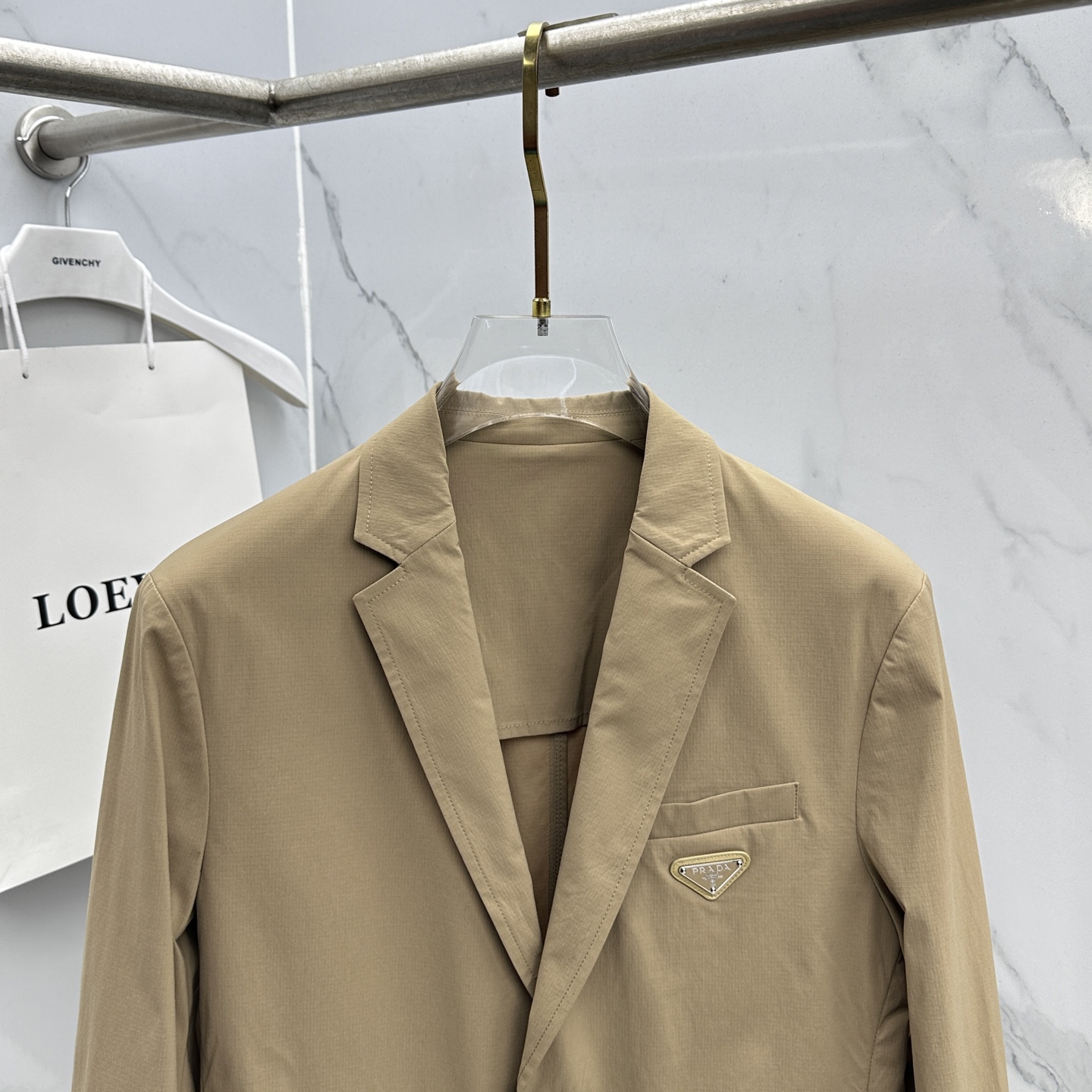 🌾 🆕🌾Prada普拉达 2026早春轻奢系列，最新时尚男款西装外套.定织定染面料。处处细节显工艺足够的