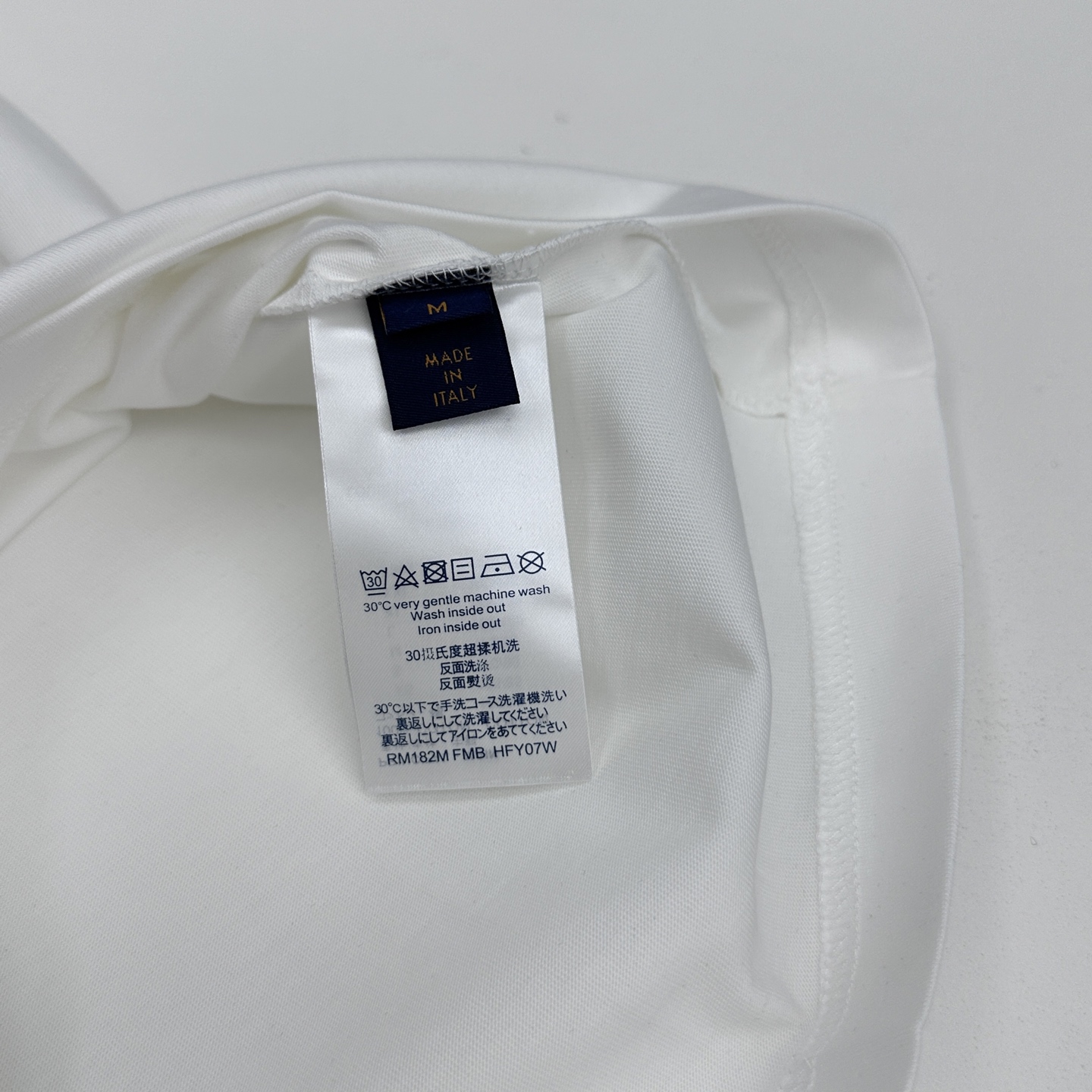 🆕LV路易威登 2026春夏新款logo刺绣印花短袖 官网同款T恤 双纱纯棉面料 多元化搭配 迎合眼下时