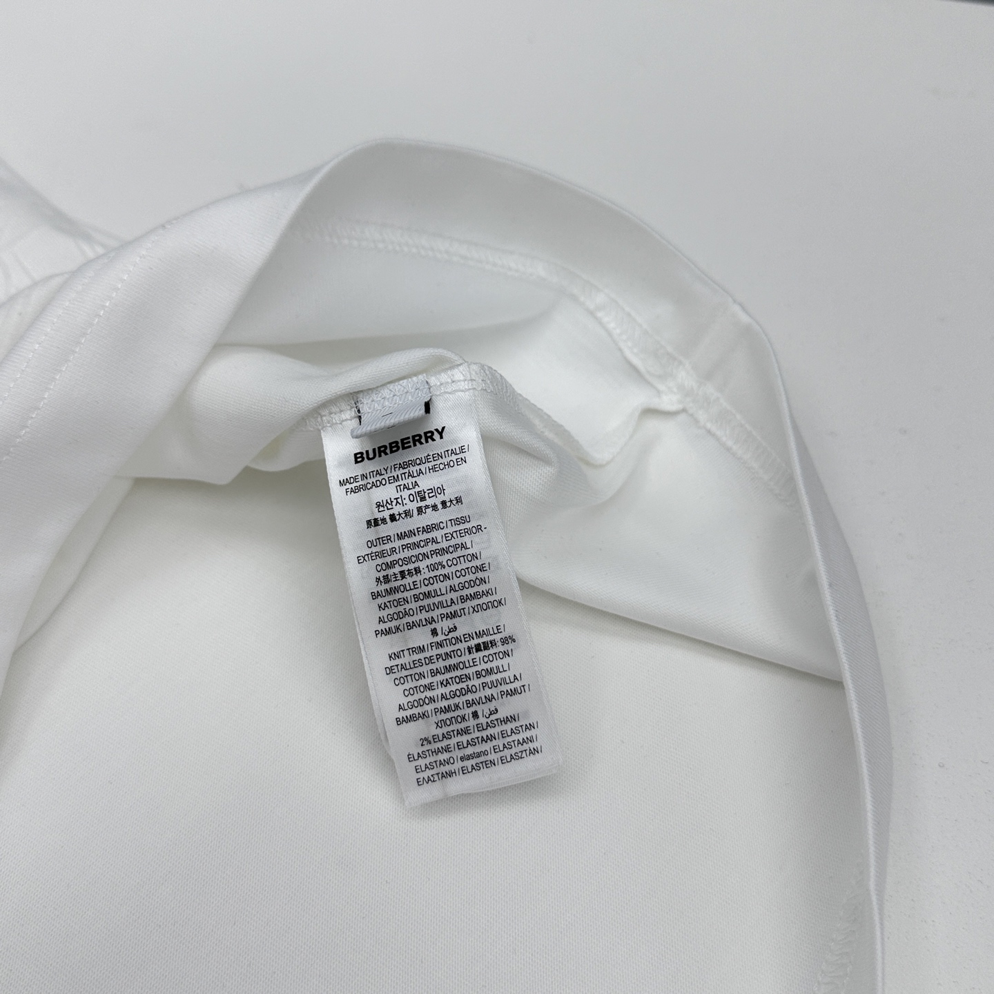 🆕Burberry巴宝莉 2026春夏新款logo满幅印花短袖 官网同款T恤 双纱纯棉面料 多元化搭配 