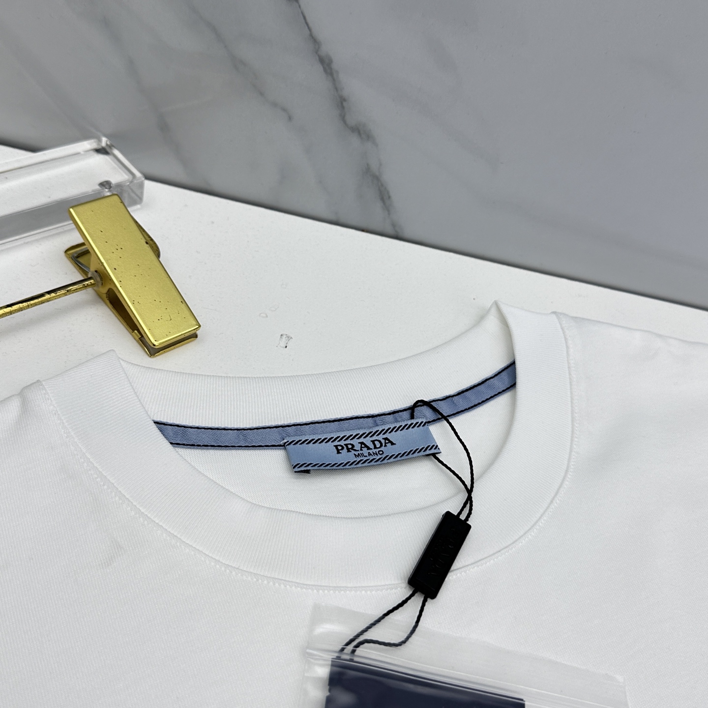 🆕Prada普拉达 2026春夏新款皮牌三角标简约短袖 官网同款T恤 双纱纯棉面料 多元化搭配 迎合眼下