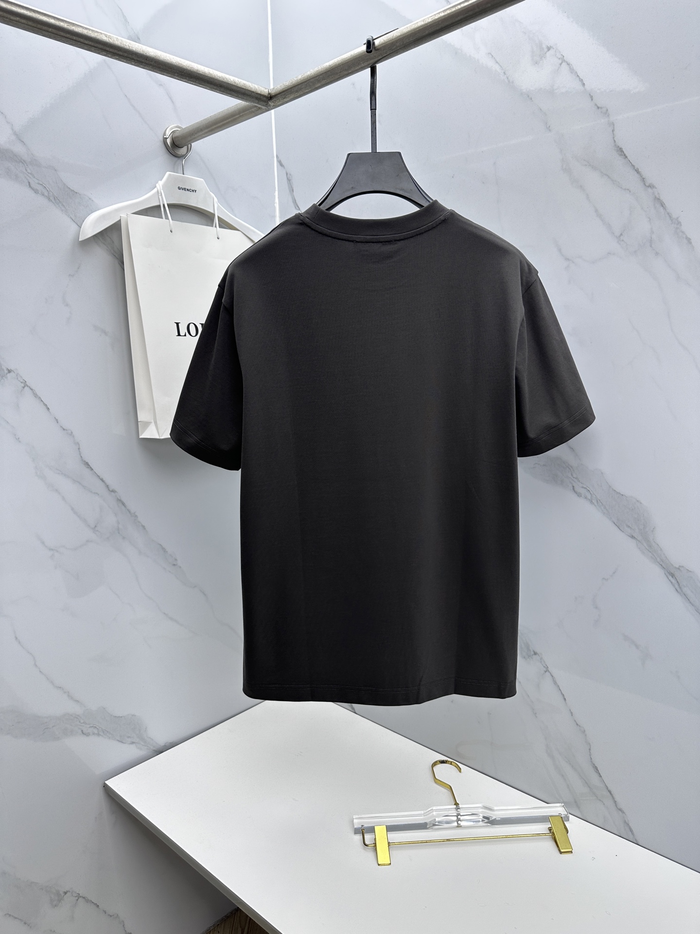 🆕Prada普拉达 2026春夏新款皮牌三角标简约短袖 官网同款T恤 双纱纯棉面料 多元化搭配 迎合眼下