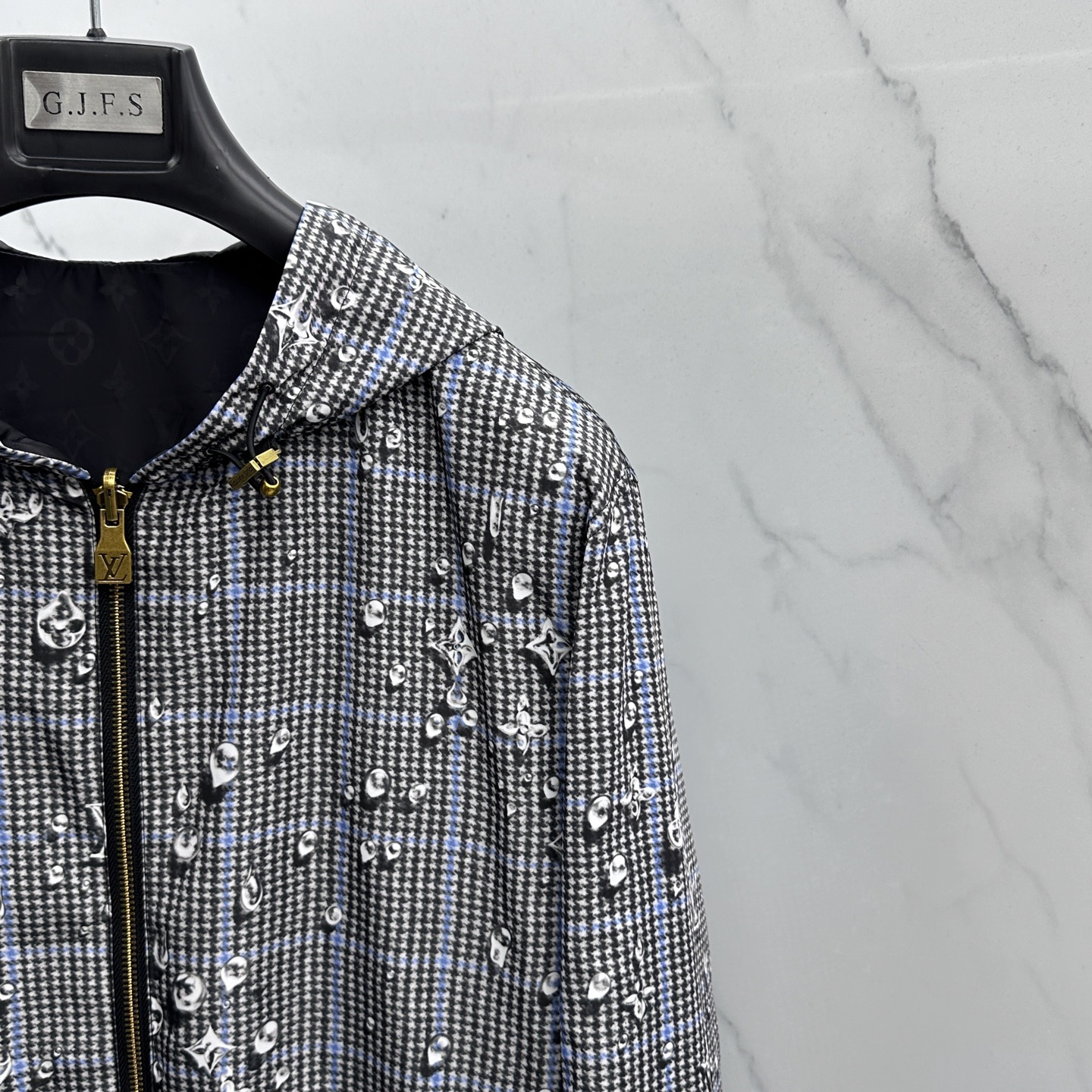 🆕Louis Vuitton路易威登 2026早春系列，官网同款雨滴印花连帽双面穿尼龙夹克 男女同款双面