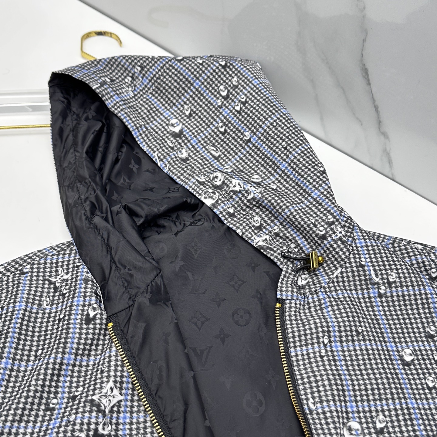 🆕Louis Vuitton路易威登 2026早春系列，官网同款雨滴印花连帽双面穿尼龙夹克 男女同款双面