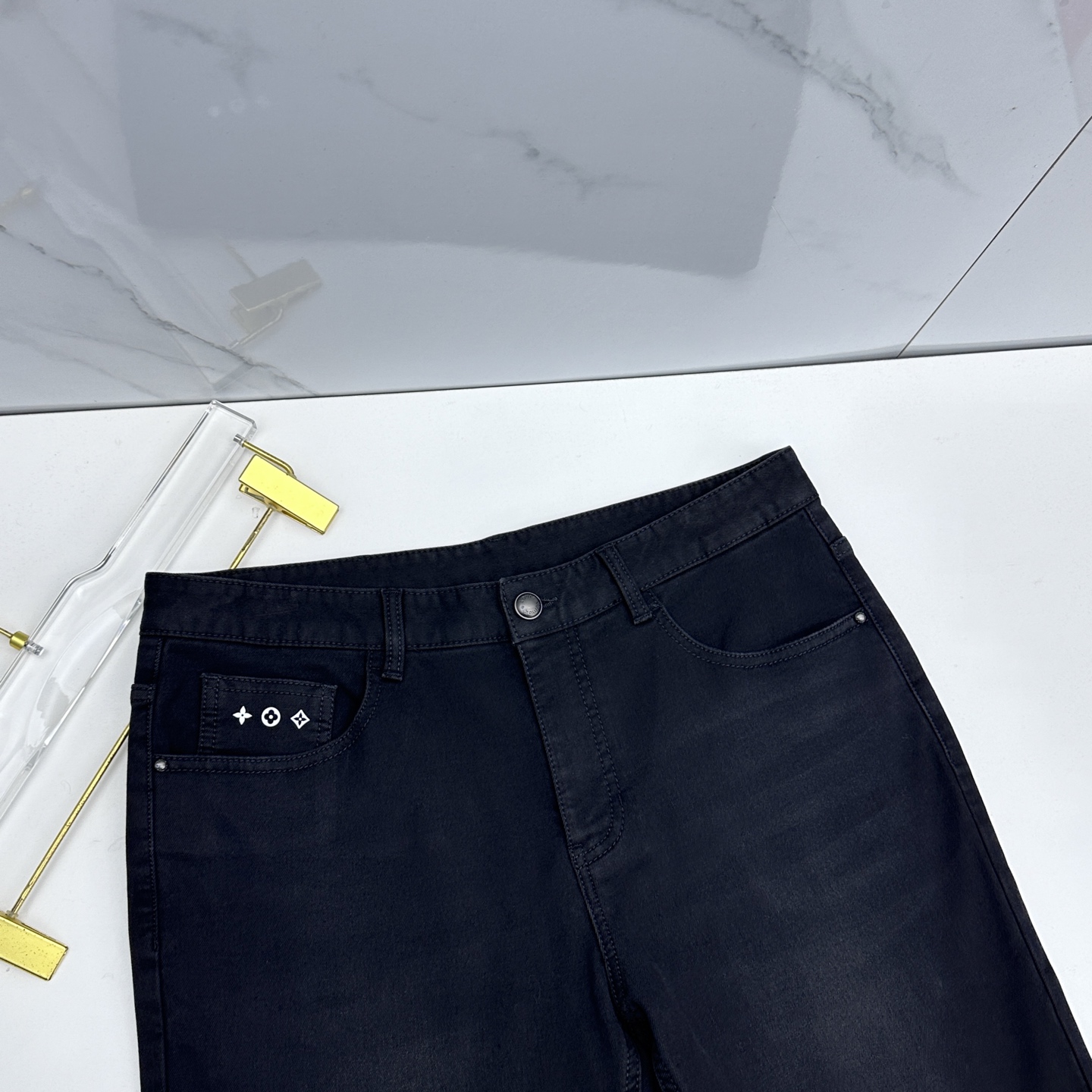 🆕LV路易威登 四季牛仔.最新款休闲小直筒牛仔裤 柜台同步发售 原单定制 客供定制logo辅料 原单品质