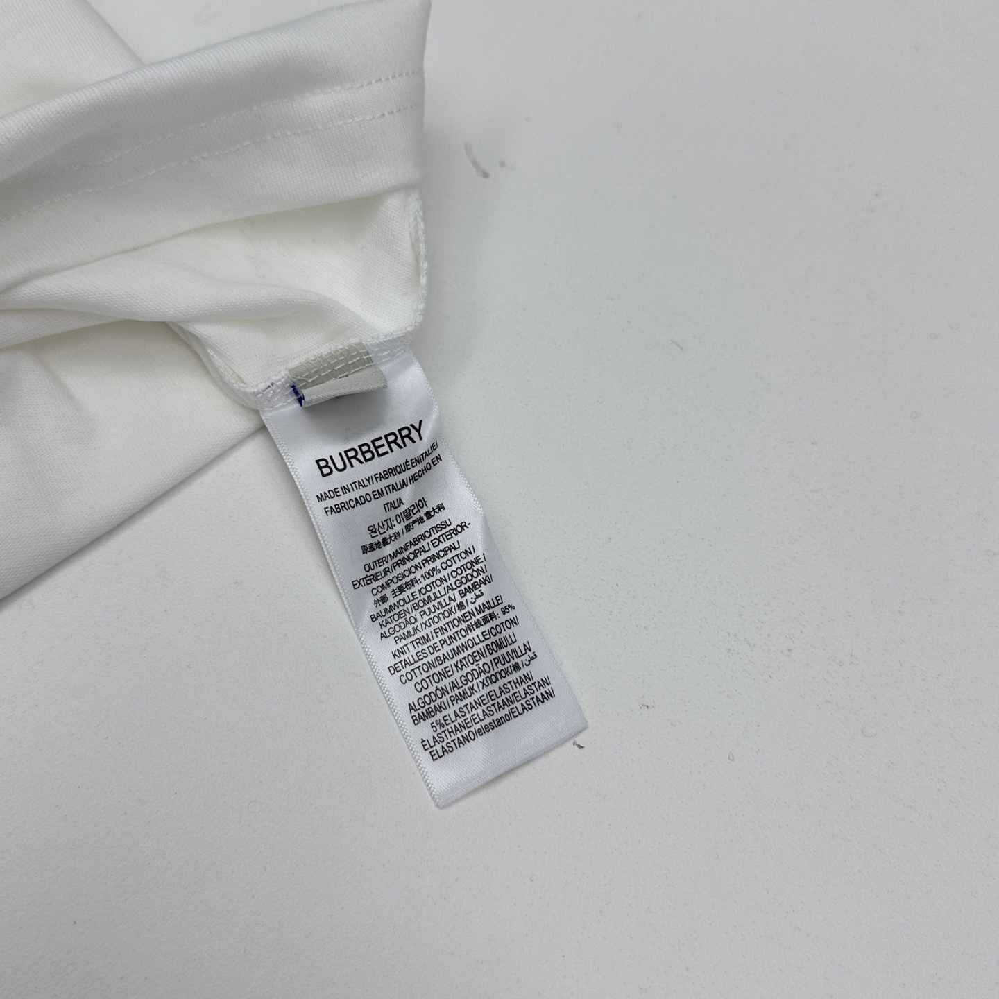 🆕Burberry巴宝莉 2026春夏新款植绒印花短袖 官网同款T恤，双纱纯棉面料 多元化搭配 迎合眼下
