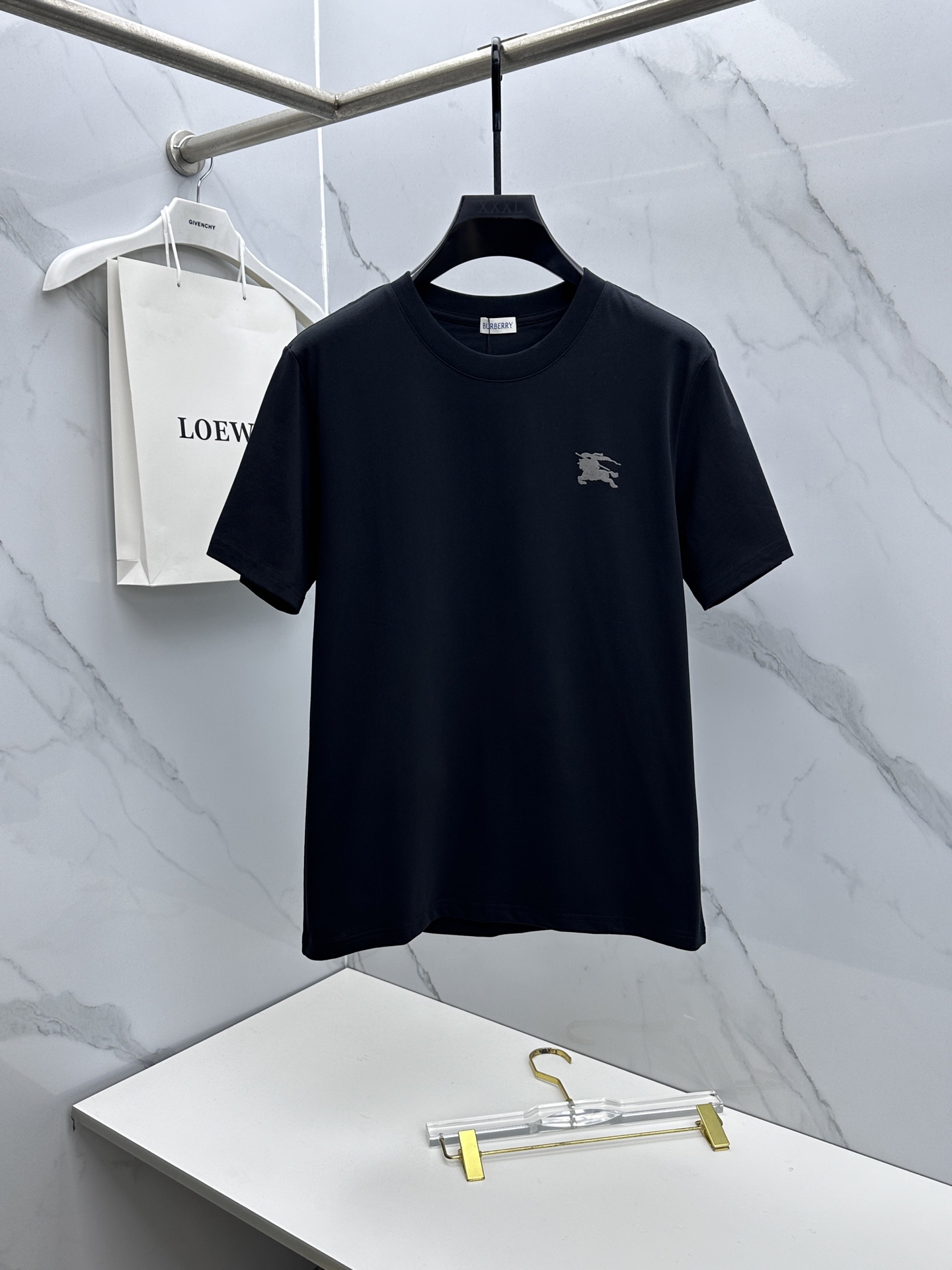 🆕Burberry巴宝莉 2026春夏新款植绒印花短袖 官网同款T恤，双纱纯棉面料 多元化搭配 迎合眼下
