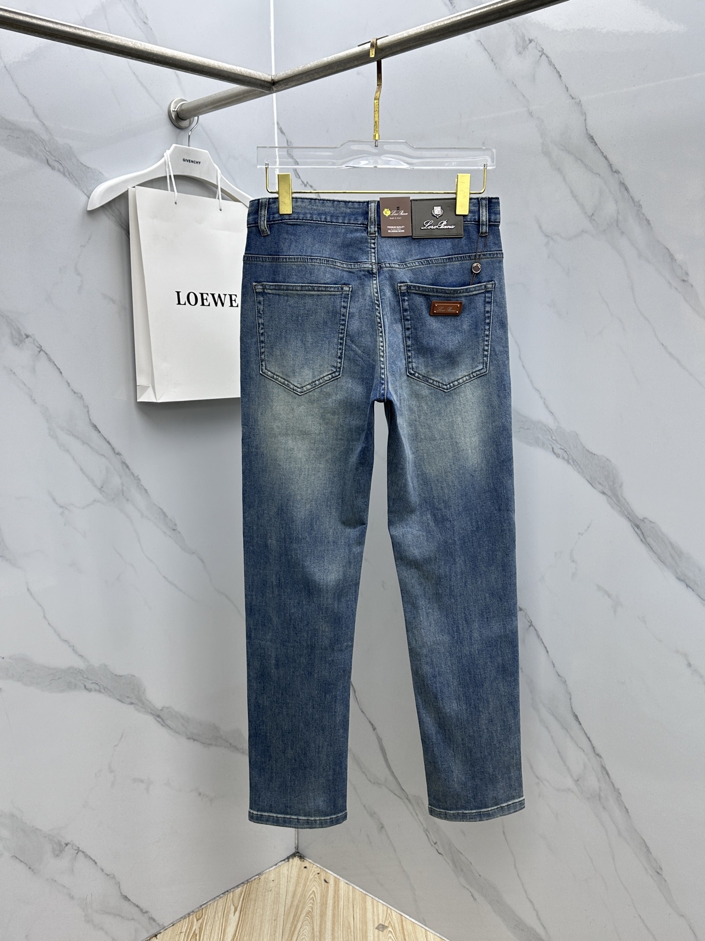🆕Loro piana 🔥高端定制、26早春新款牛仔裤 柜台同步发售 原版定制复刻 客供五金辅料 原单品