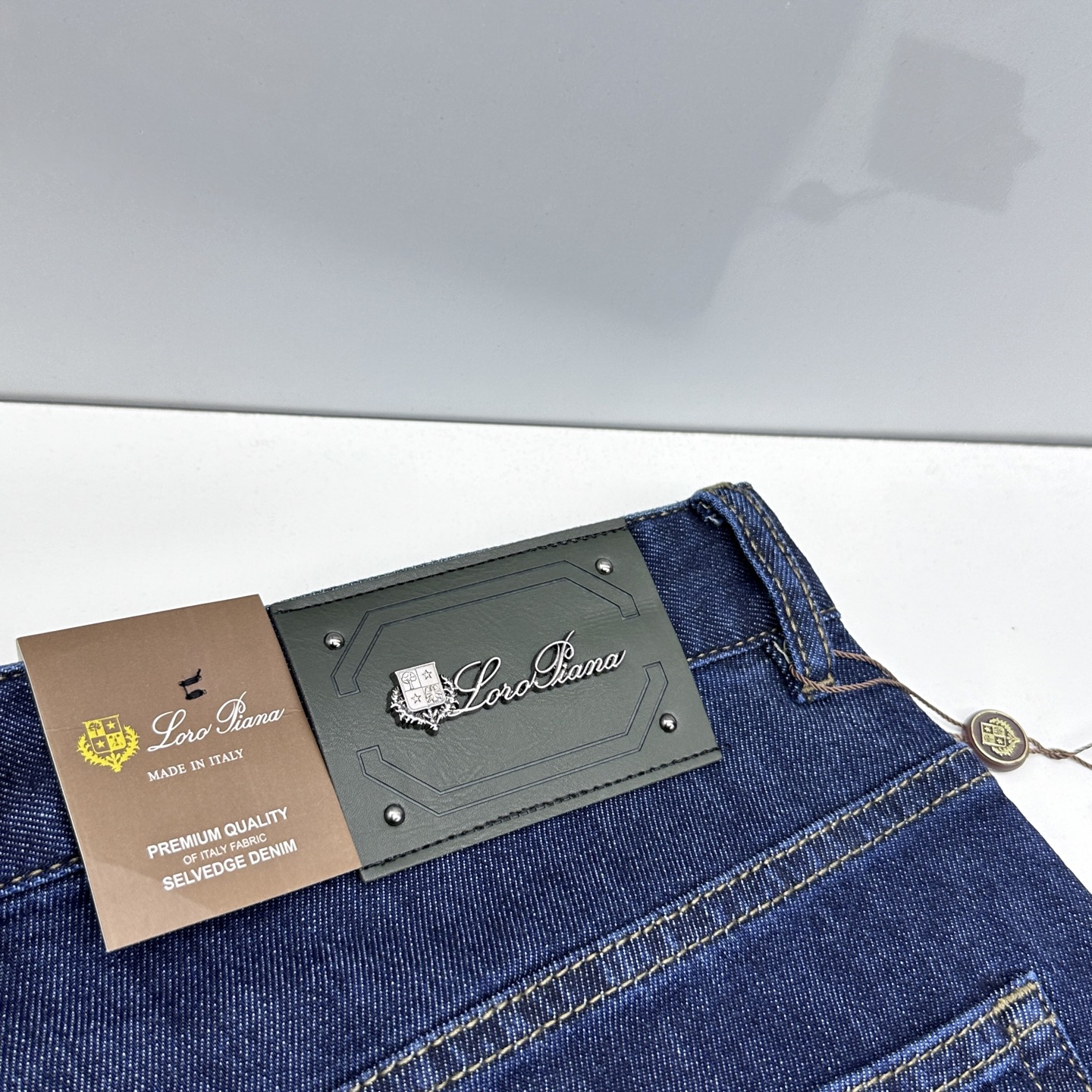 🆕Loro piana 🔥高端定制、26早春新款牛仔裤 柜台同步发售 原版定制复刻 客供五金辅料 原单品