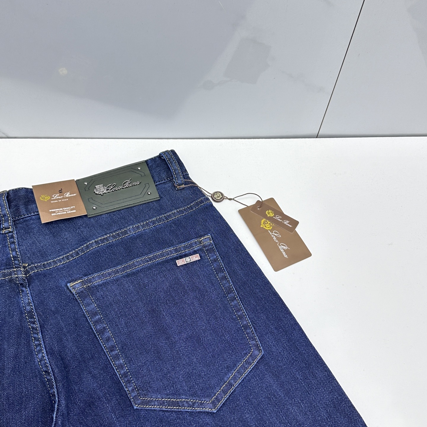 🆕Loro piana 🔥高端定制、26早春新款牛仔裤 柜台同步发售 原版定制复刻 客供五金辅料 原单品