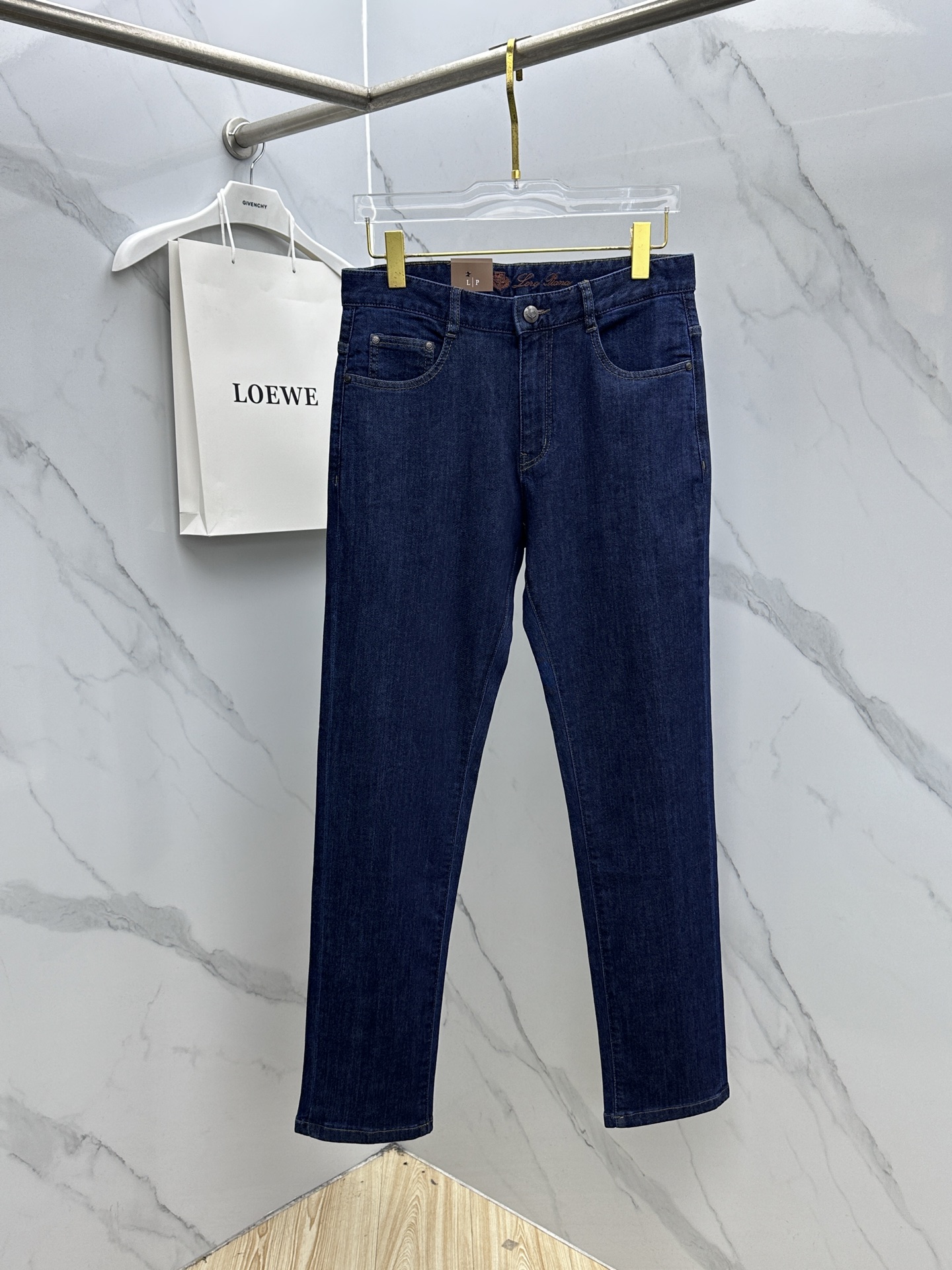 🆕Loro piana 🔥高端定制、26早春新款牛仔裤 柜台同步发售 原版定制复刻 客供五金辅料 原单品