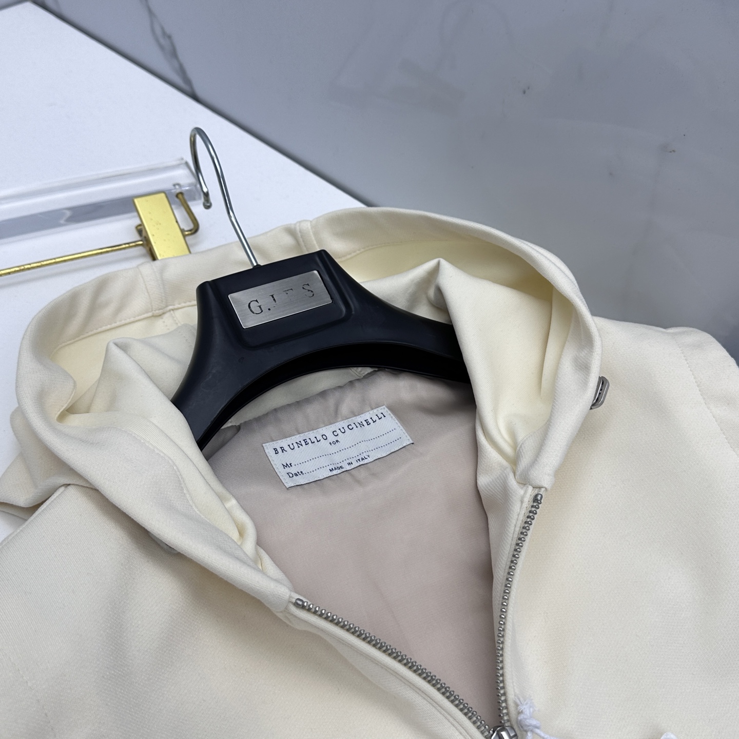 🆕BC 2026早春轻奢休闲系列，最新时尚连帽马甲外套.双侧对称字母刺绣.处处细节显工艺足够的高级.结构