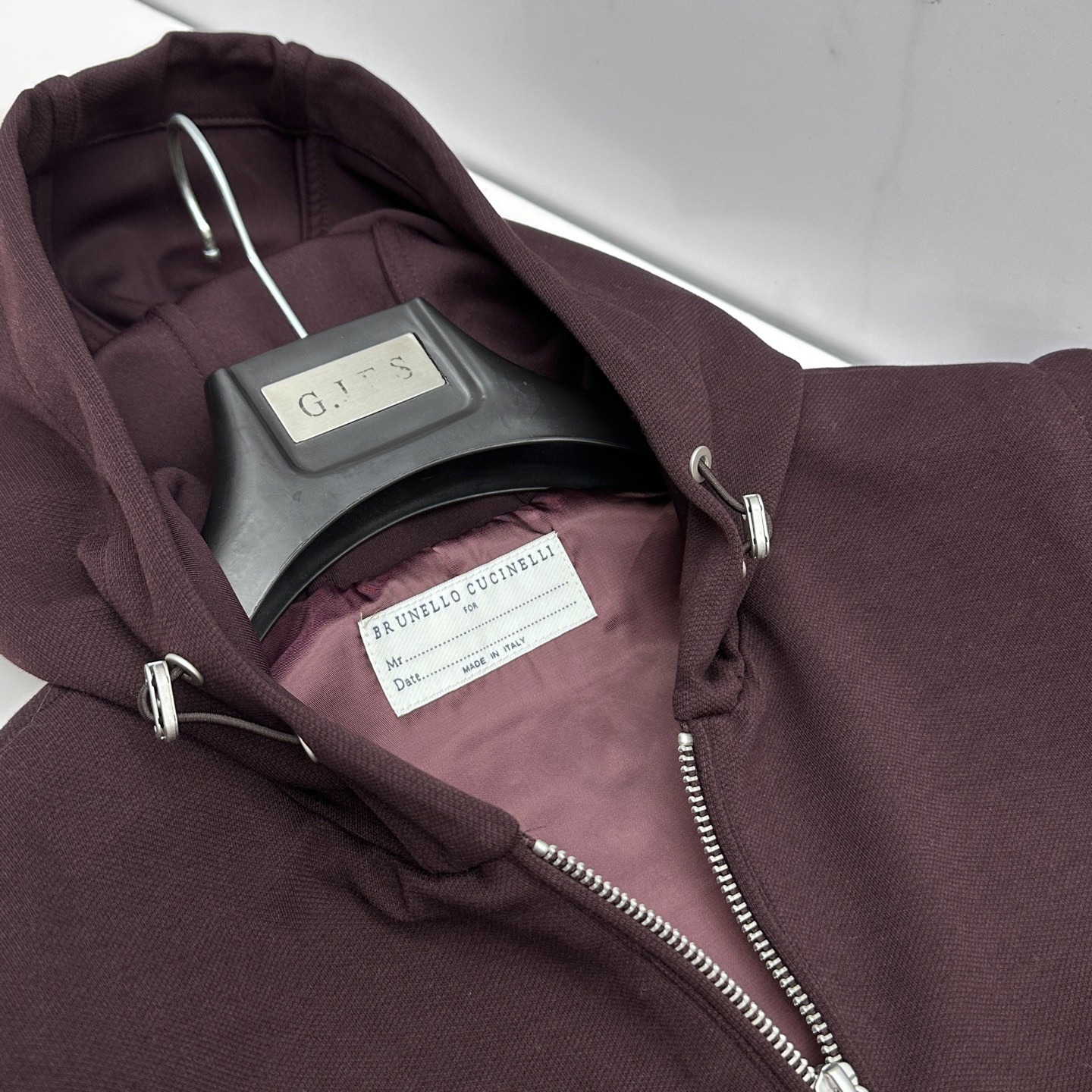 🆕BC 2026早春轻奢休闲系列，最新时尚连帽马甲外套.双侧对称字母刺绣.处处细节显工艺足够的高级.结构