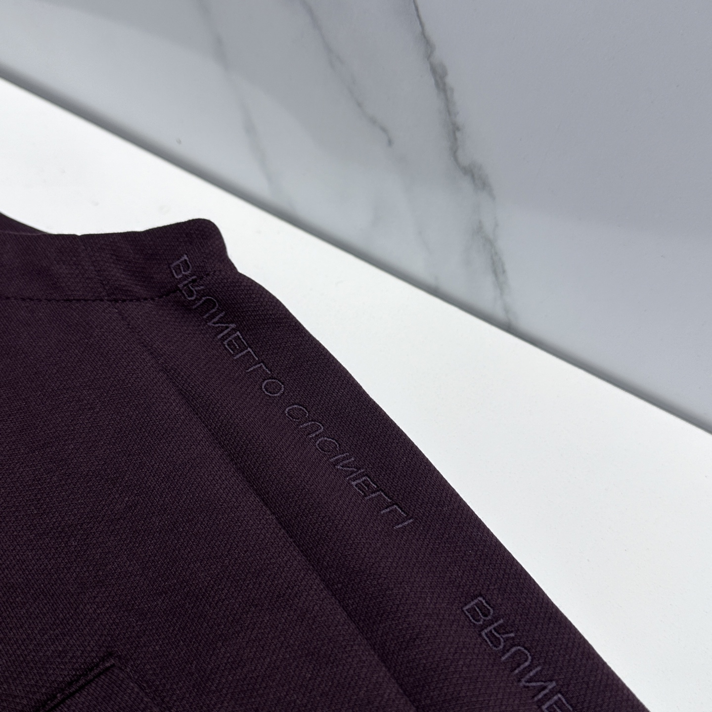 🆕BC 2026早春轻奢休闲系列，最新时尚连帽马甲外套.双侧对称字母刺绣.处处细节显工艺足够的高级.结构