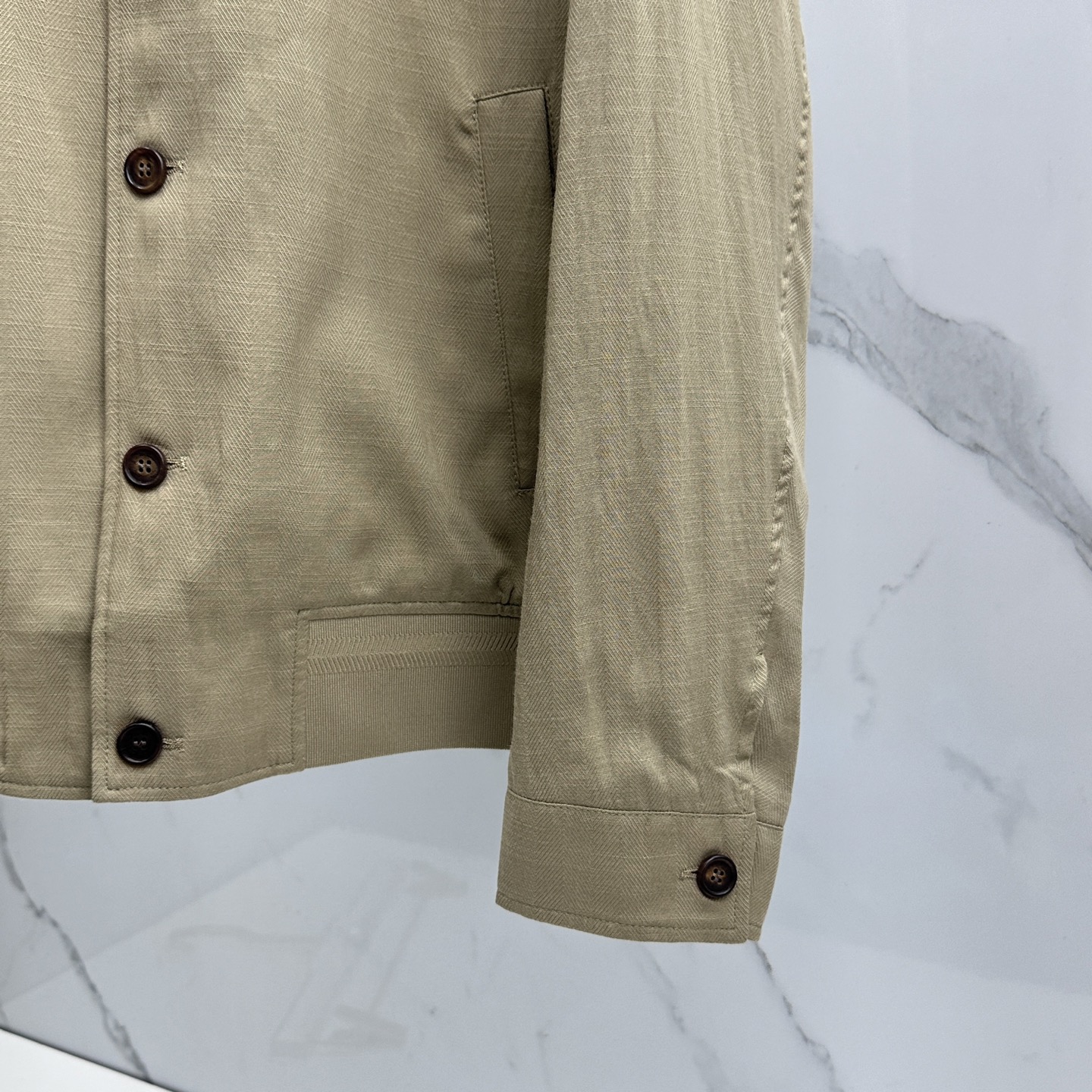 🆕Loro Piana 1916早春轻奢老钱风系列，最新时尚翻领夹克外套.纹理定织面料，处处细节显工艺足